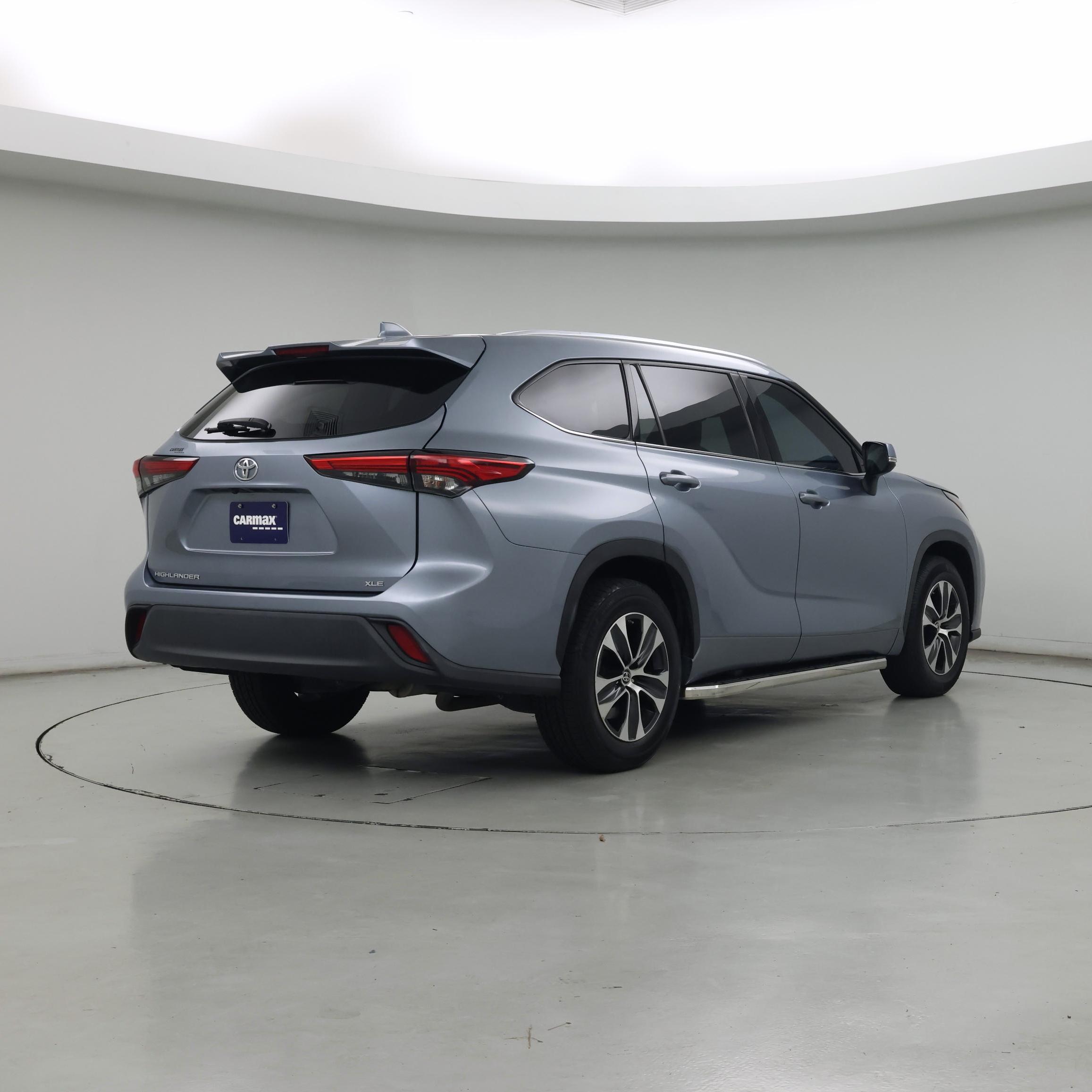 Thumbnail: 2021 Toyota Highlander - 8
