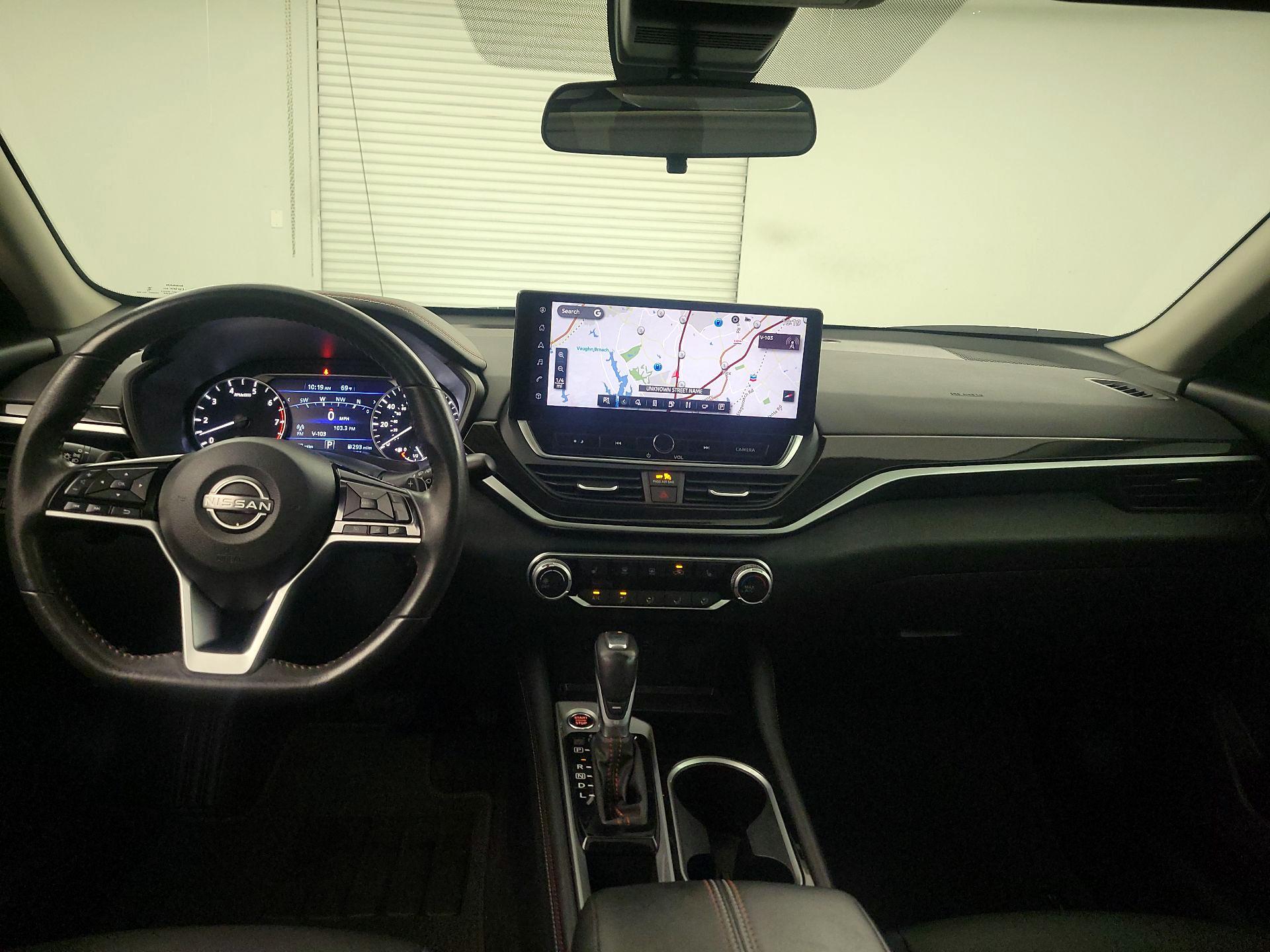 Thumbnail: 2024 Nissan Altima - 9