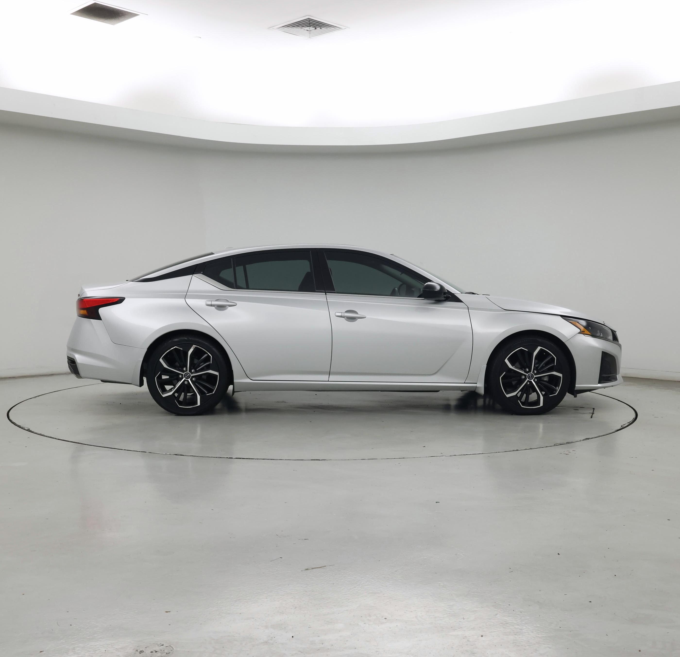 Thumbnail: 2024 Nissan Altima - 7