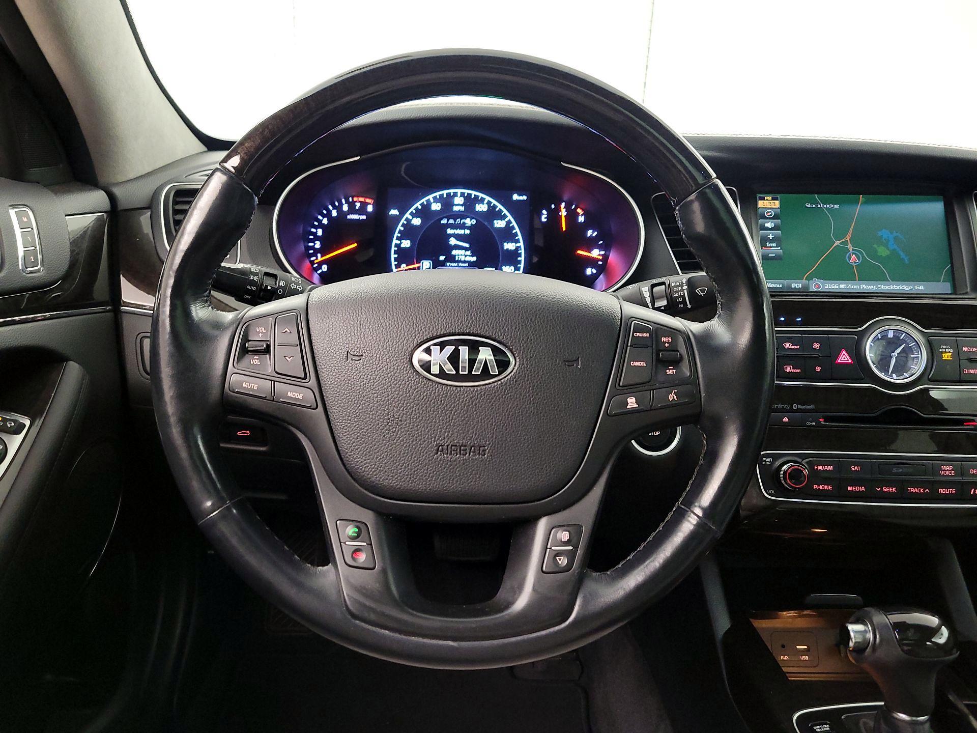 Thumbnail: 2016 Kia Cadenza - 10