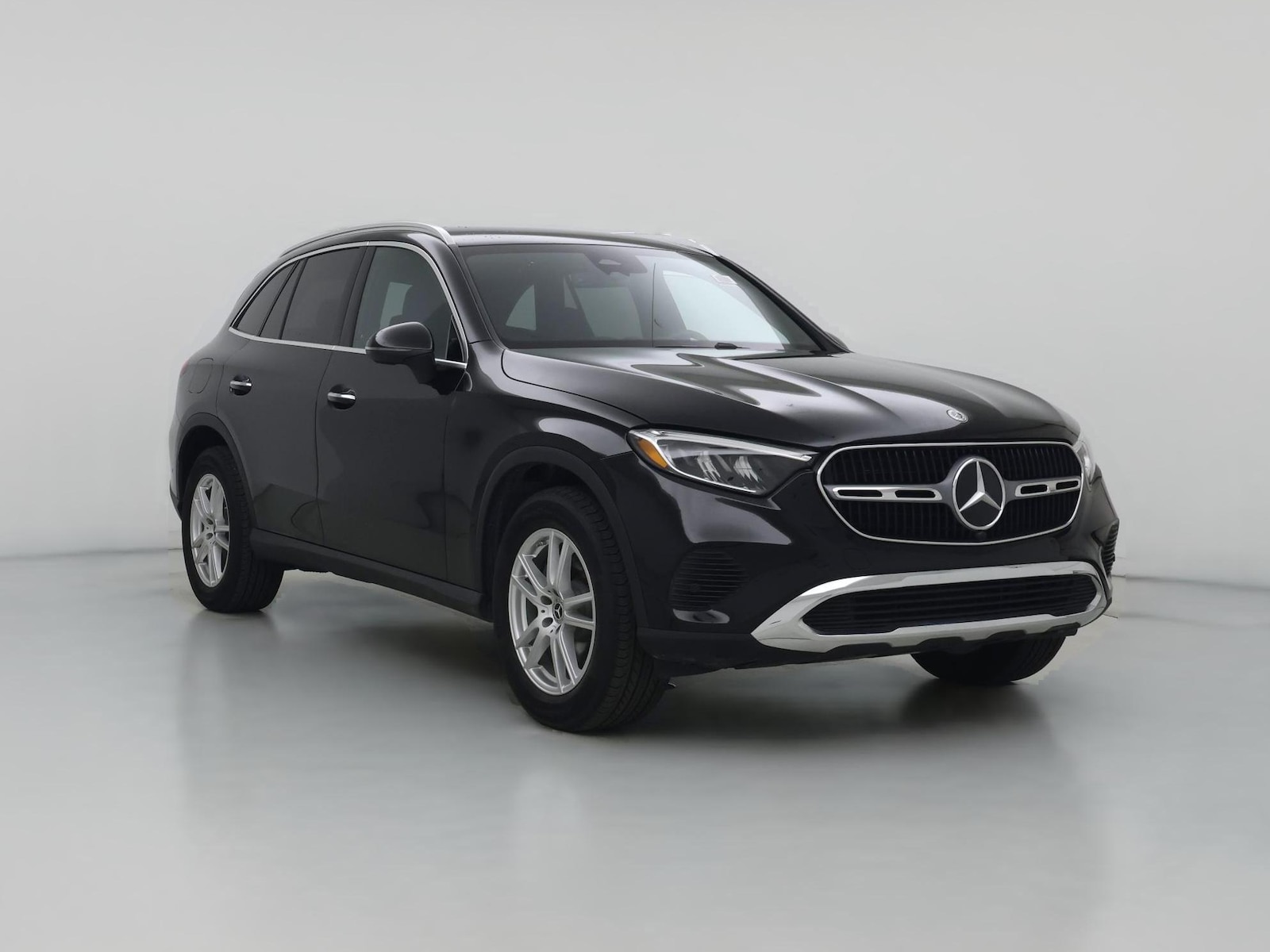2025 Mercedes-Benz GLC
