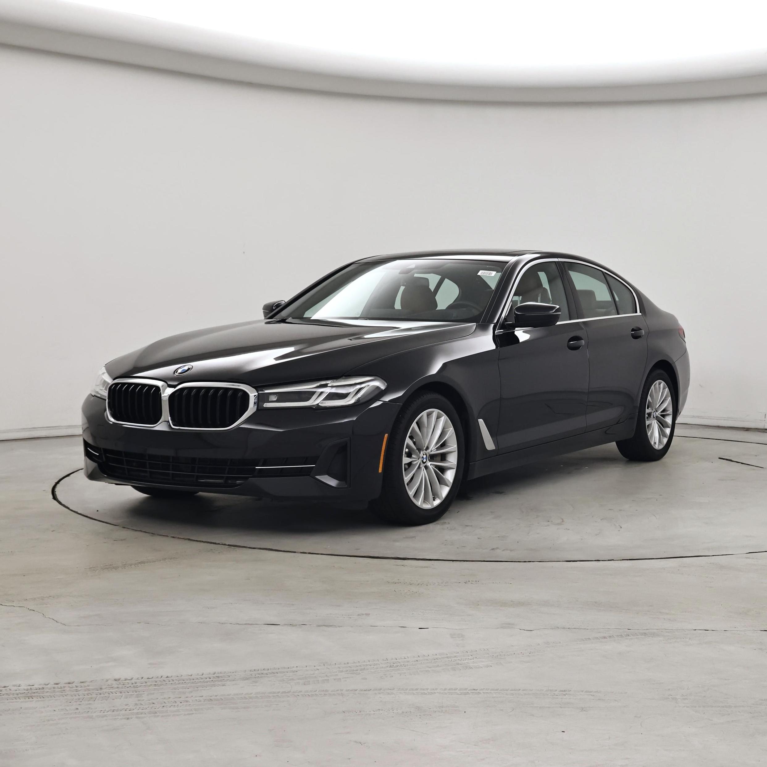 Thumbnail: 2022 BMW 5 Series - 4