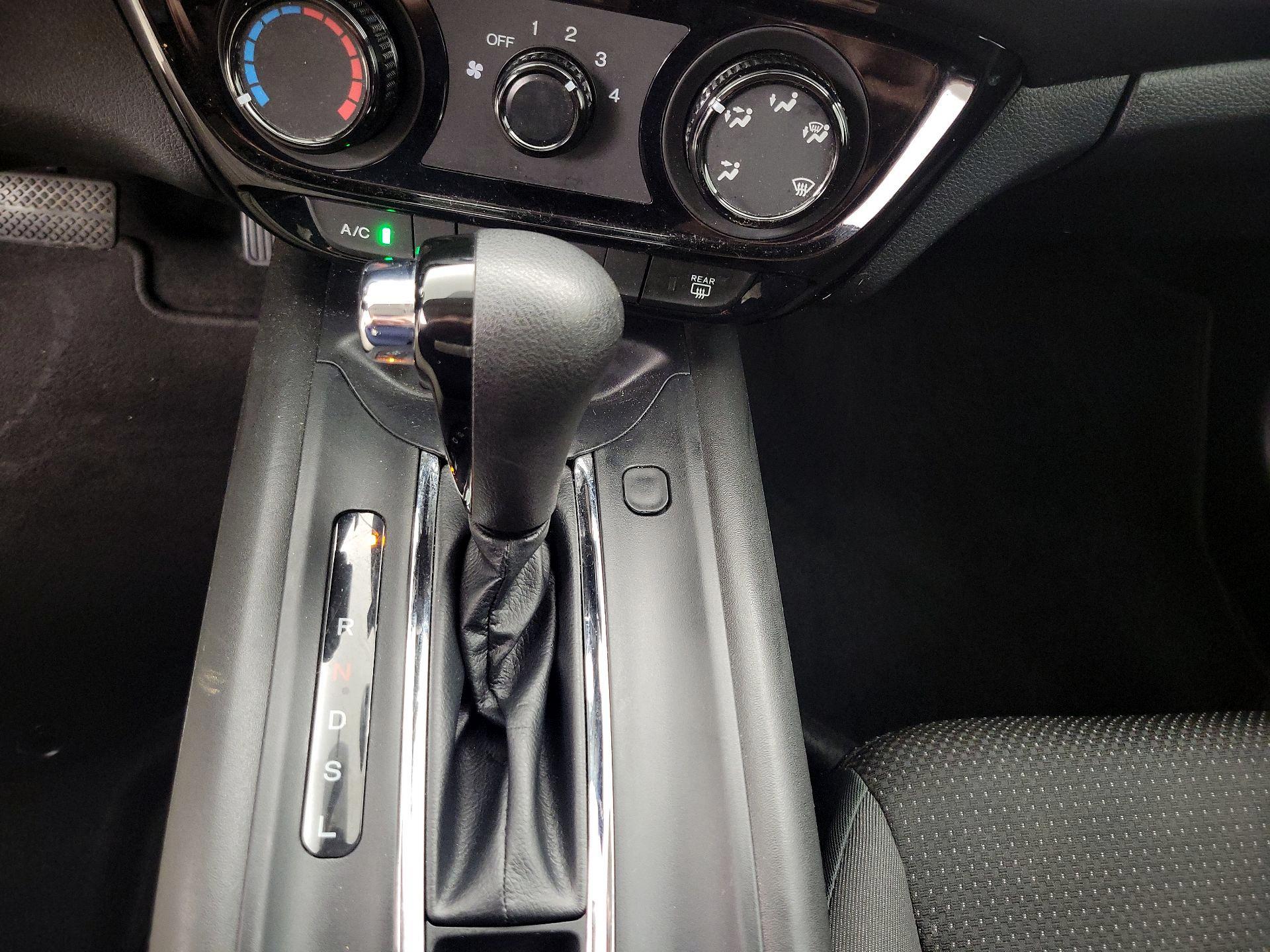 Thumbnail: 2021 Honda HR-V - 17