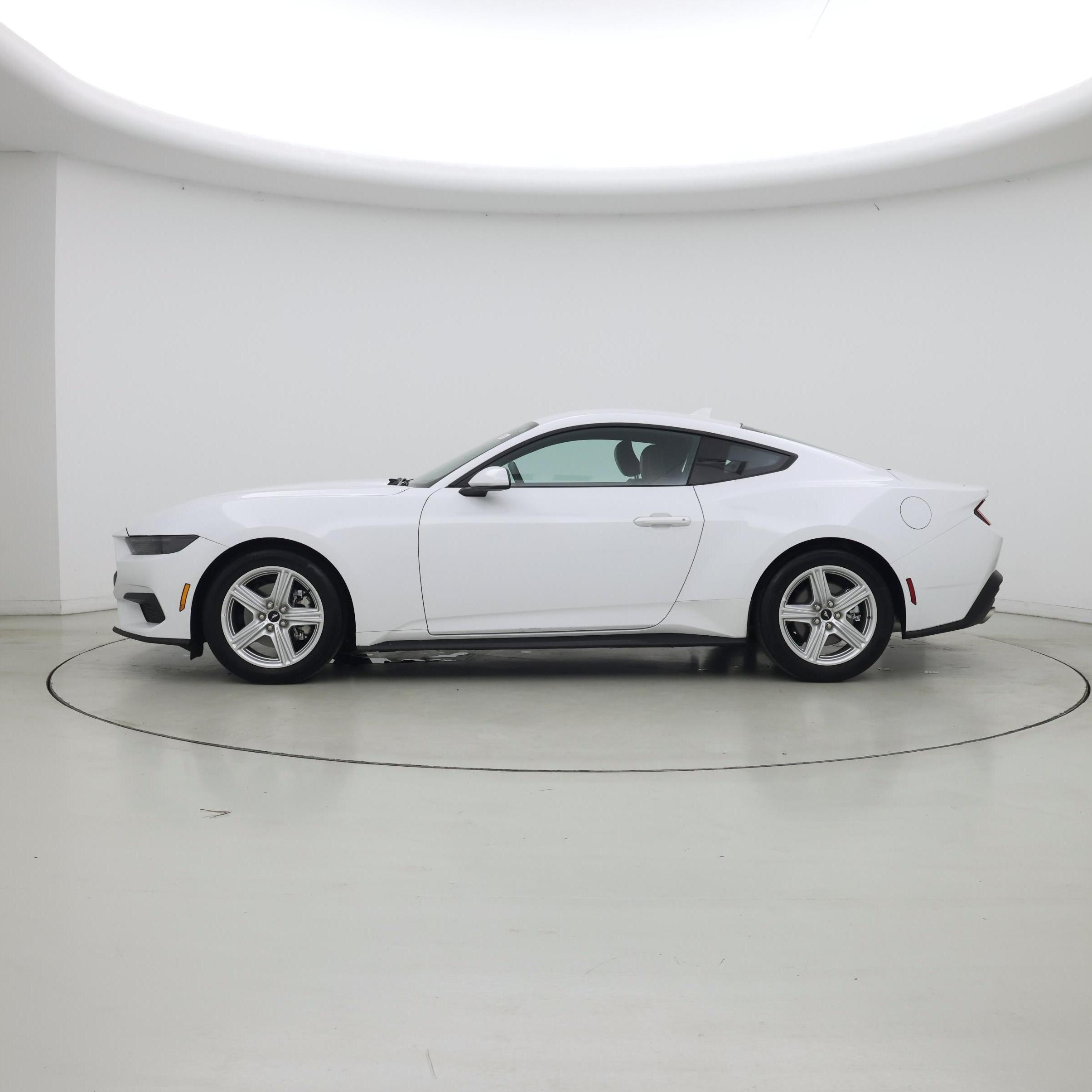 Thumbnail: 2026 Ford Mustang - 3