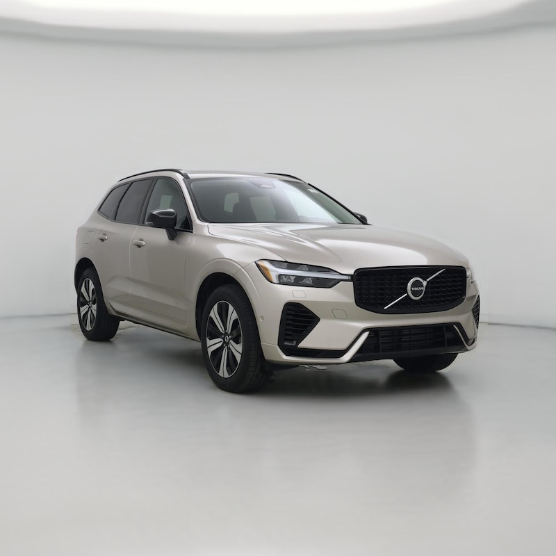 2024 Volvo XC60 Recharge PHEV T8 Plus Dark Theme