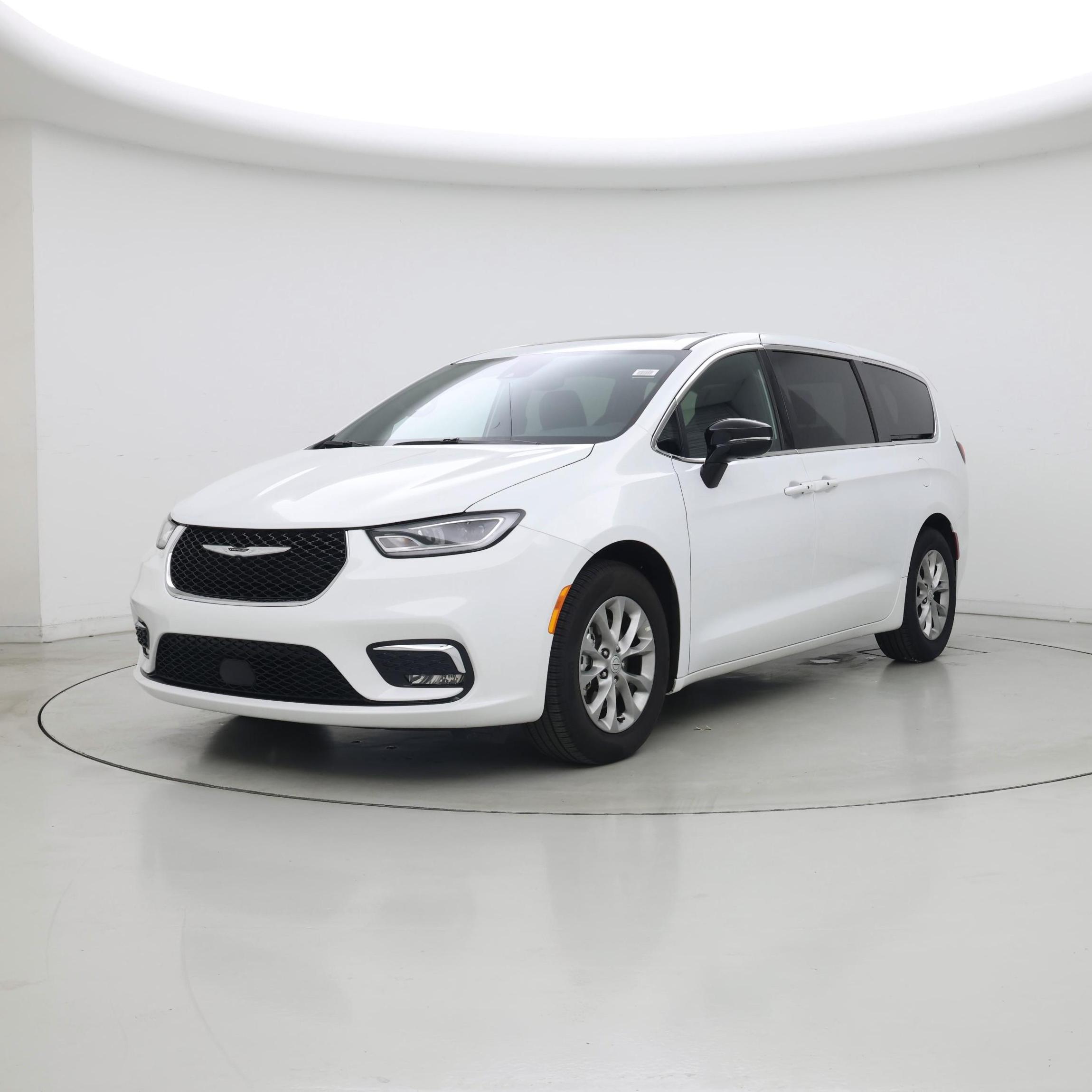 Thumbnail: 2026 Chrysler Pacifica - 4