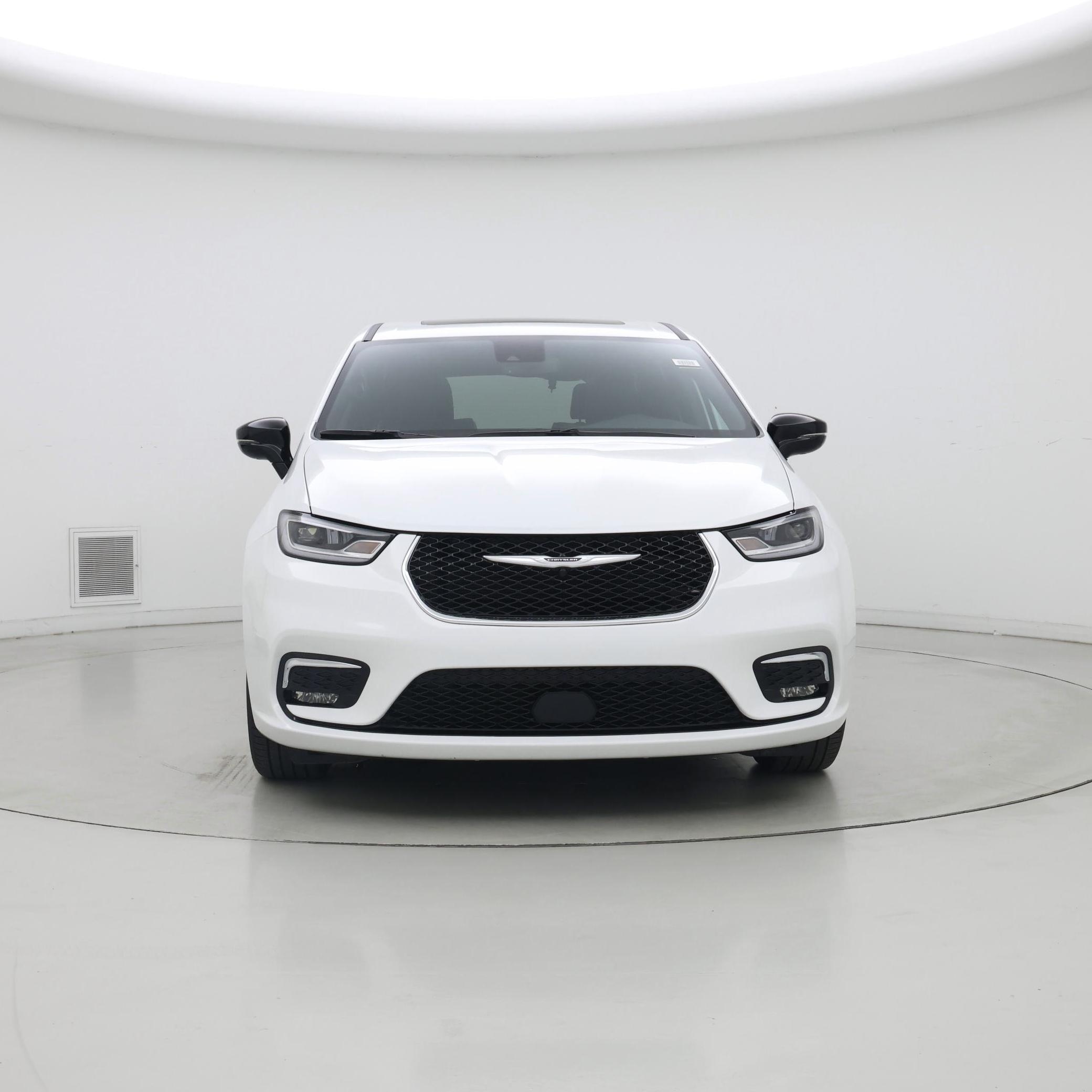 Thumbnail: 2026 Chrysler Pacifica - 5