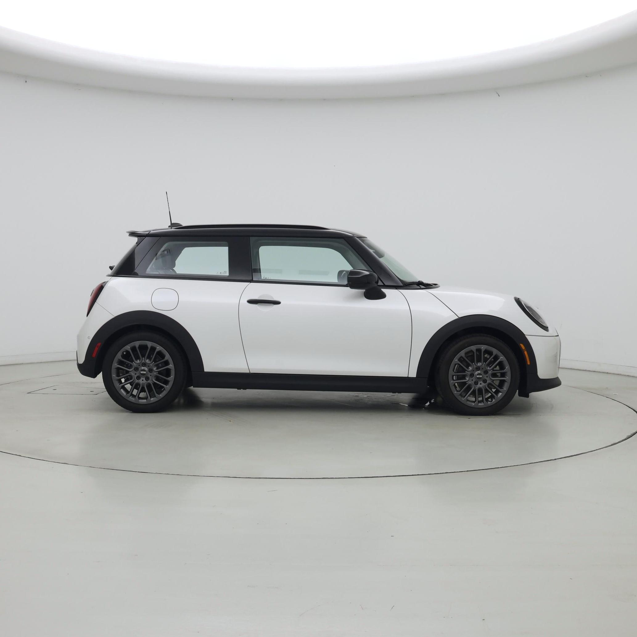 Thumbnail: 2025 MINI Cooper Hardtop - 7