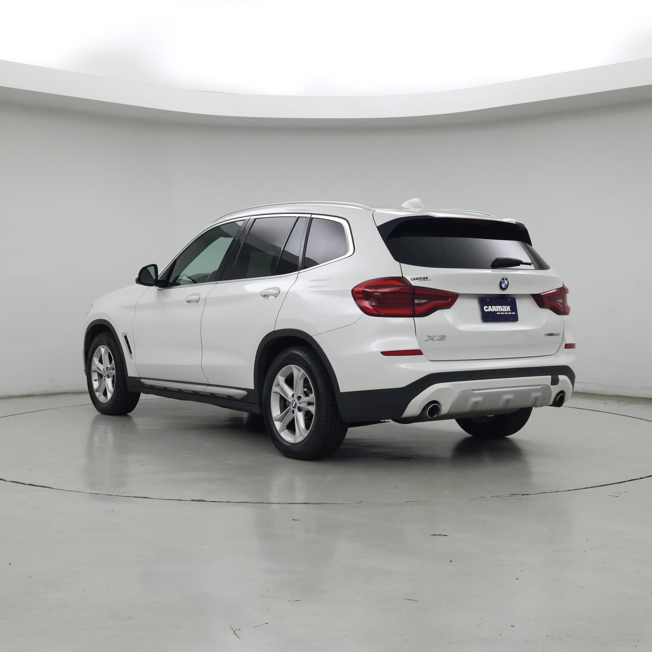 Thumbnail: 2021 BMW X3 - 2