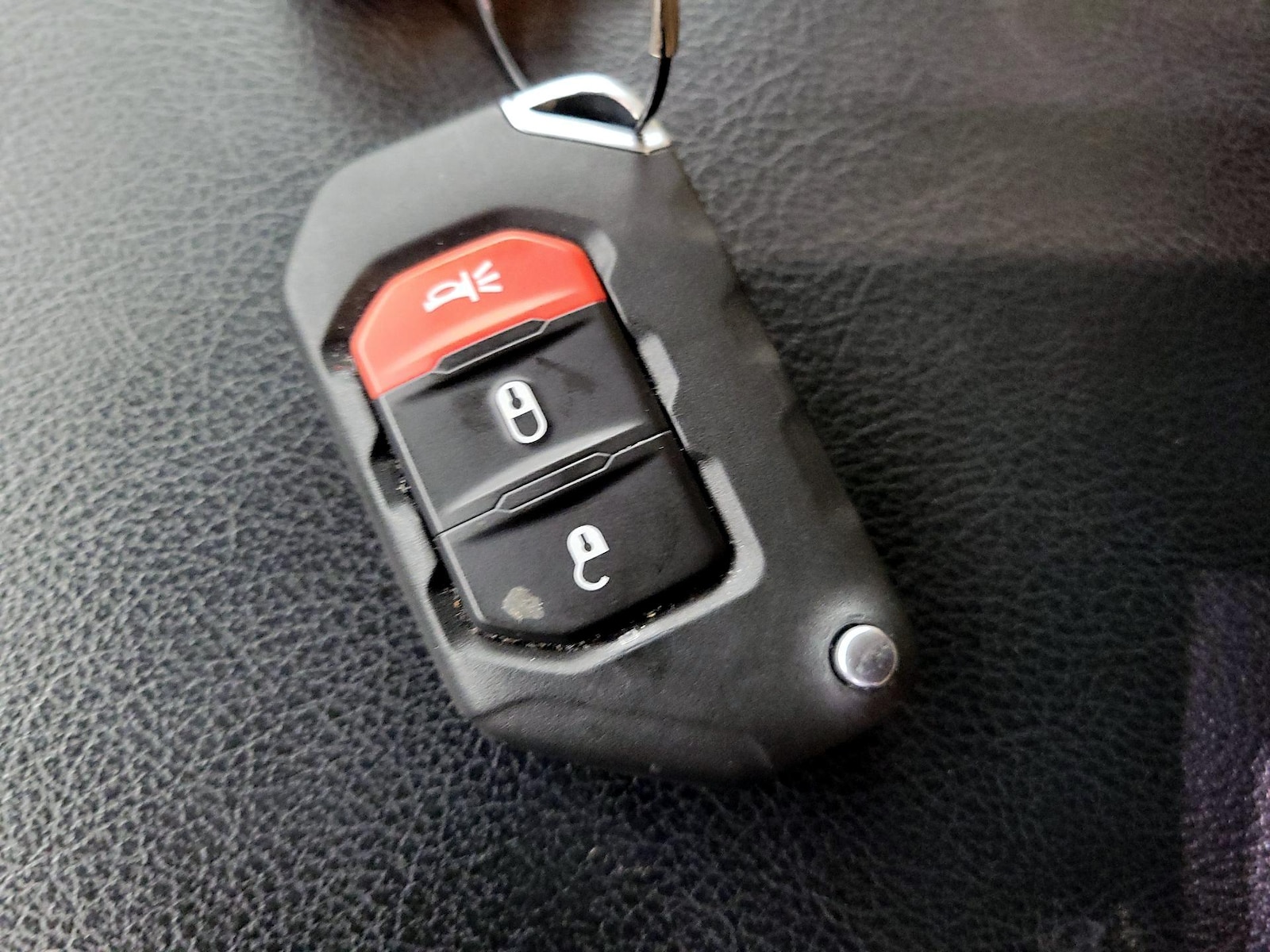 2023 Jeep Wrangler 2-Door Sport S - Photo 23