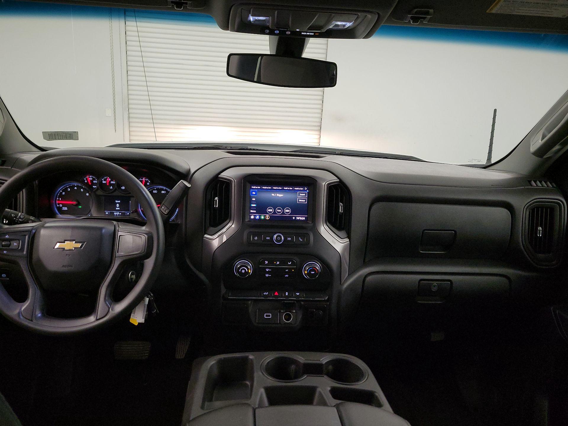 Thumbnail: 2020 Chevrolet Silverado 1500 - 9