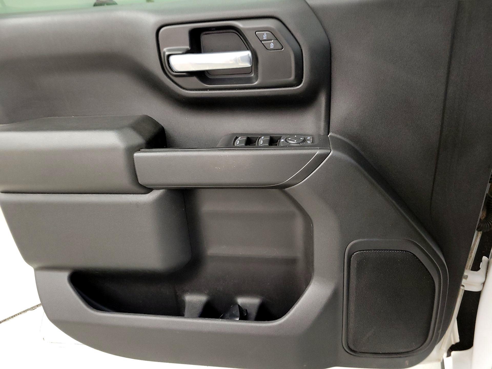 Thumbnail: 2020 Chevrolet Silverado 1500 - 12