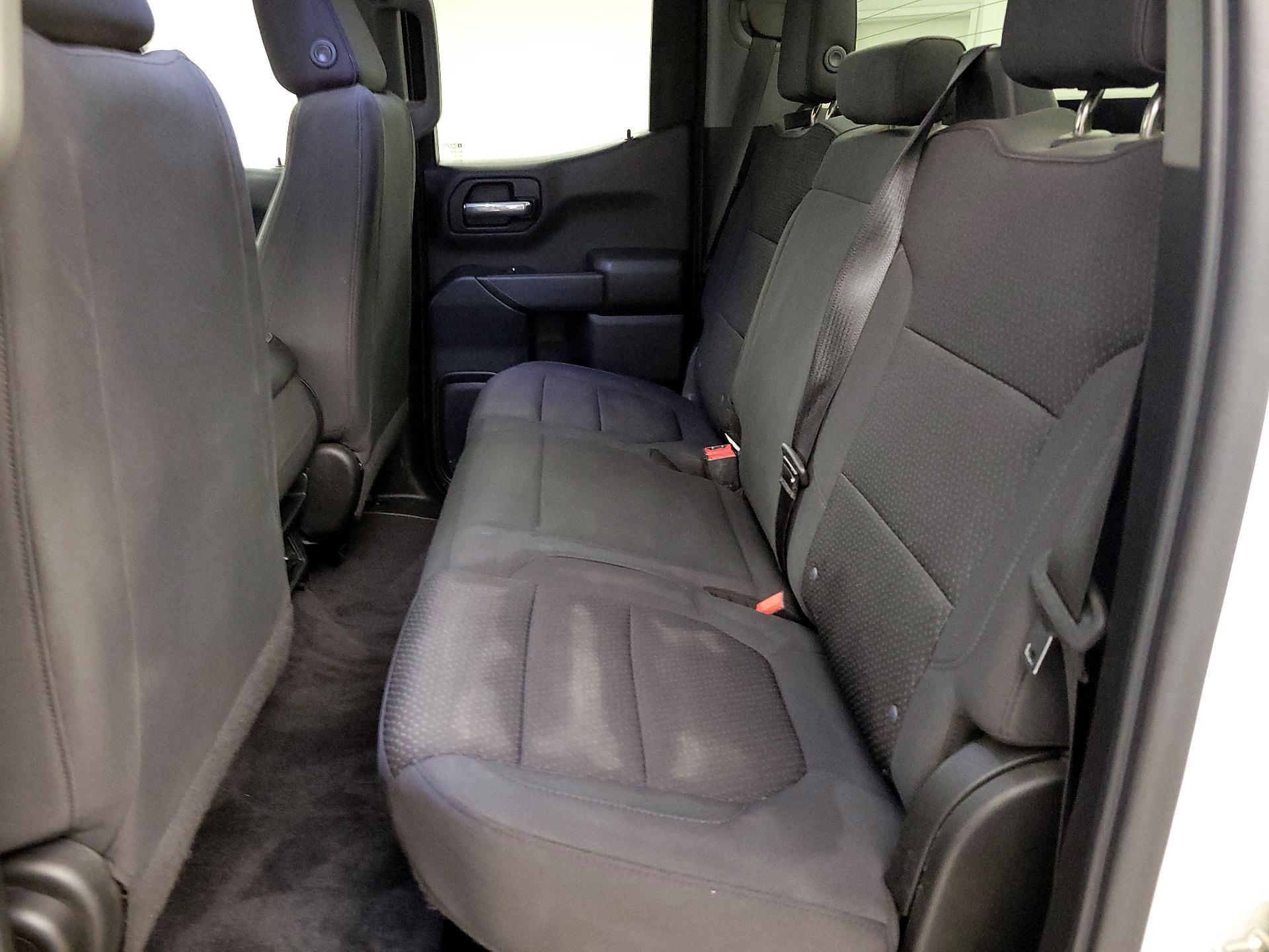 Thumbnail: 2020 Chevrolet Silverado 1500 - 19