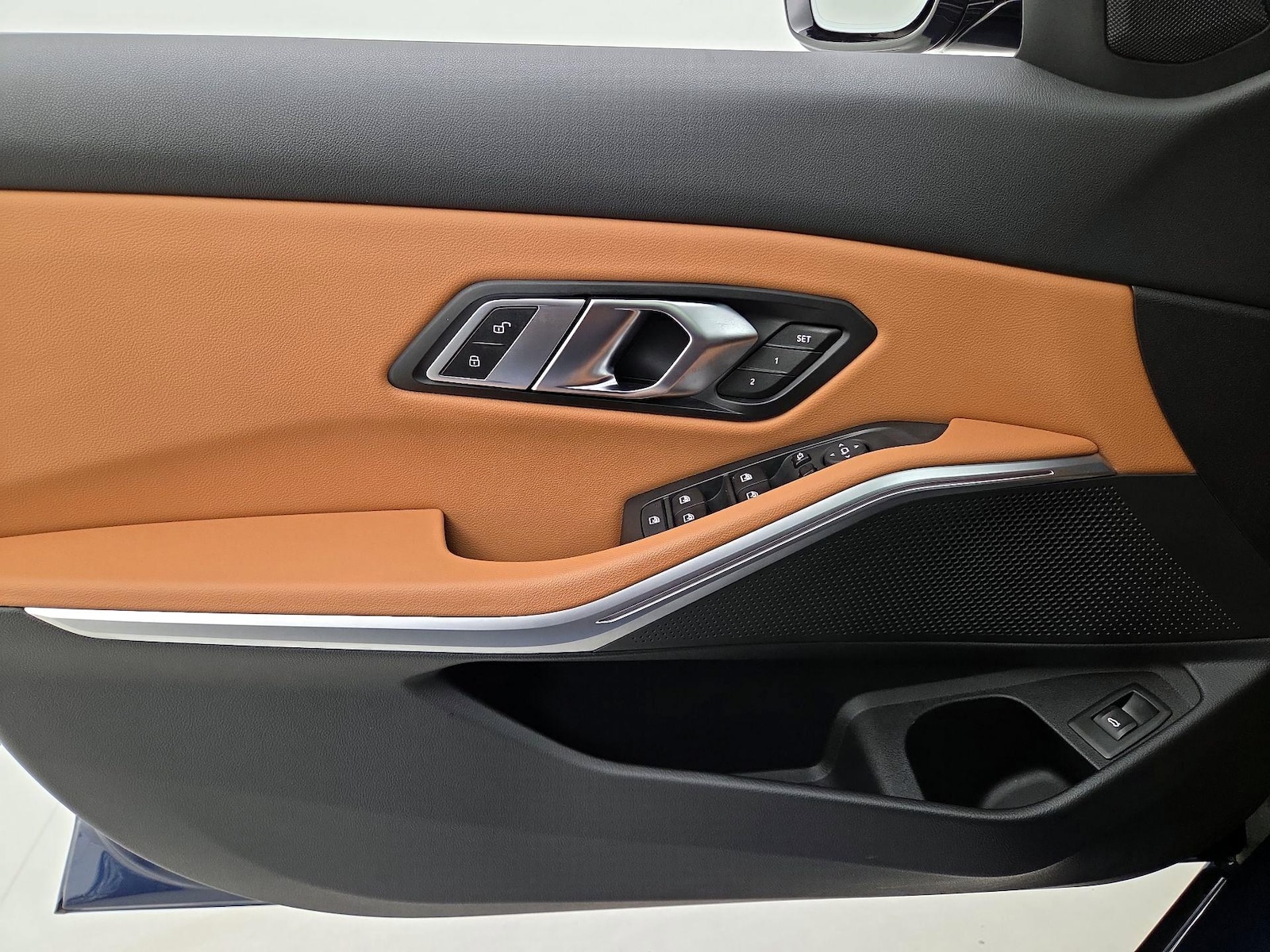 2023 BMW 3 Series 330i - Photo 13