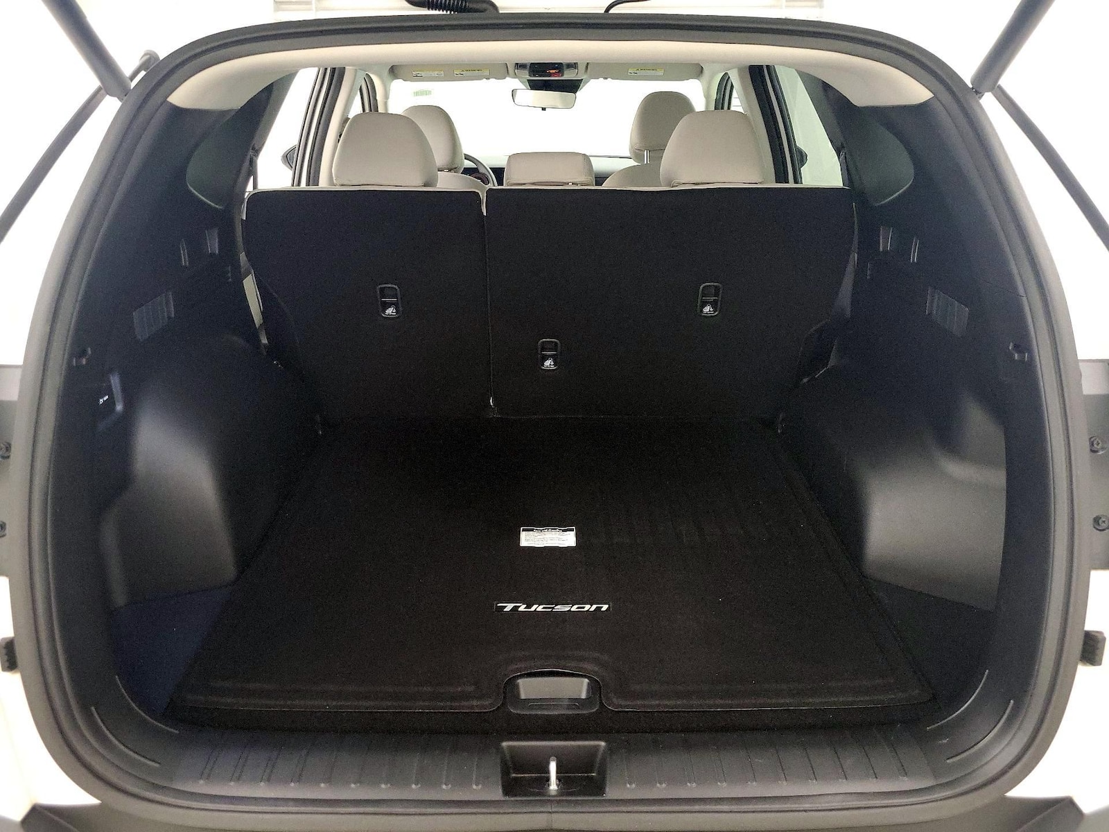 2025 Hyundai Tucson SEL - Photo 21