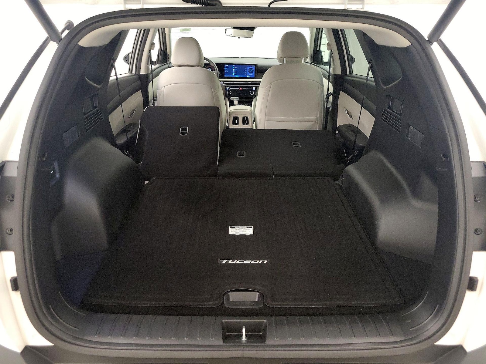 2025 Hyundai Tucson SEL - Photo 22