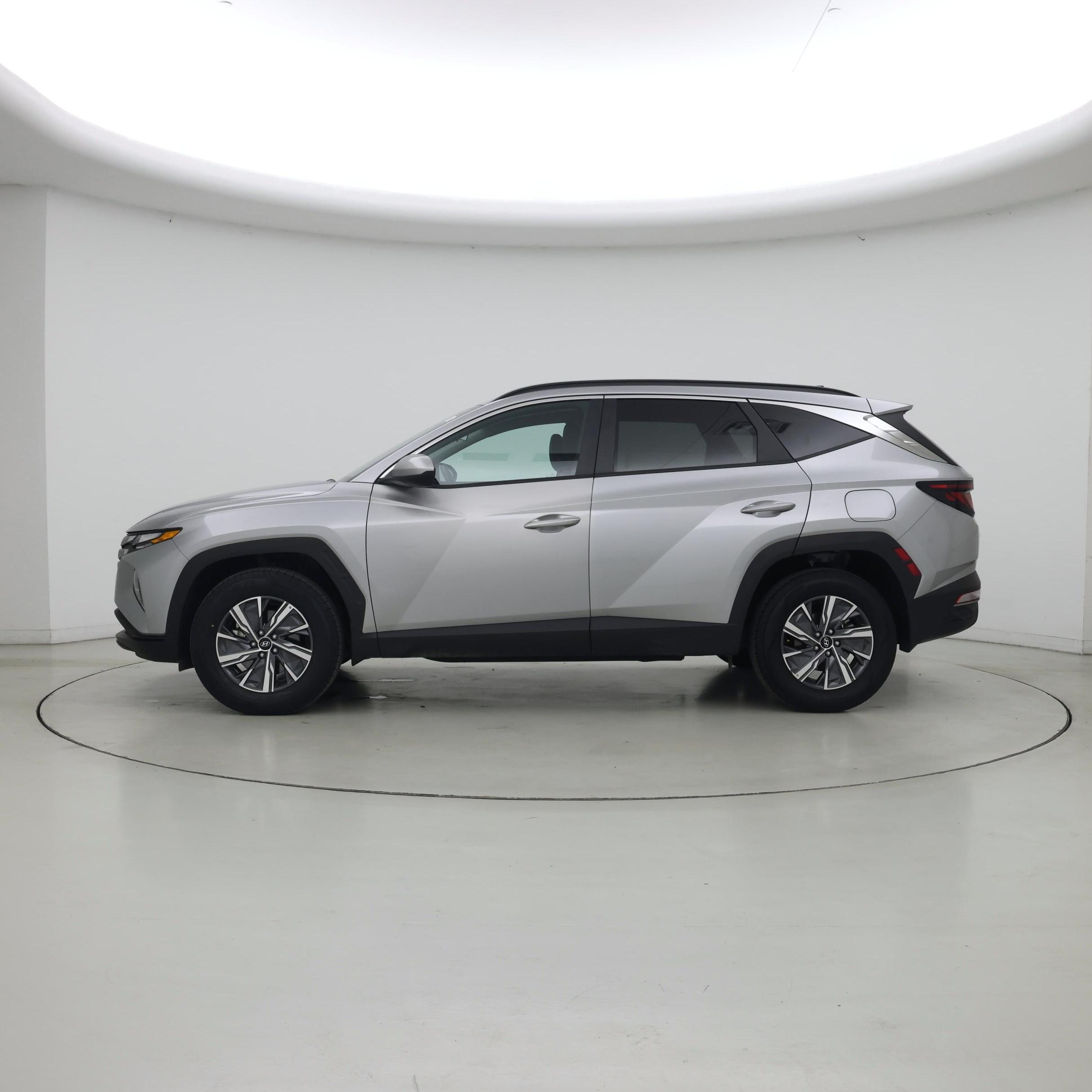 Thumbnail: 2024 Hyundai Tucson - 3