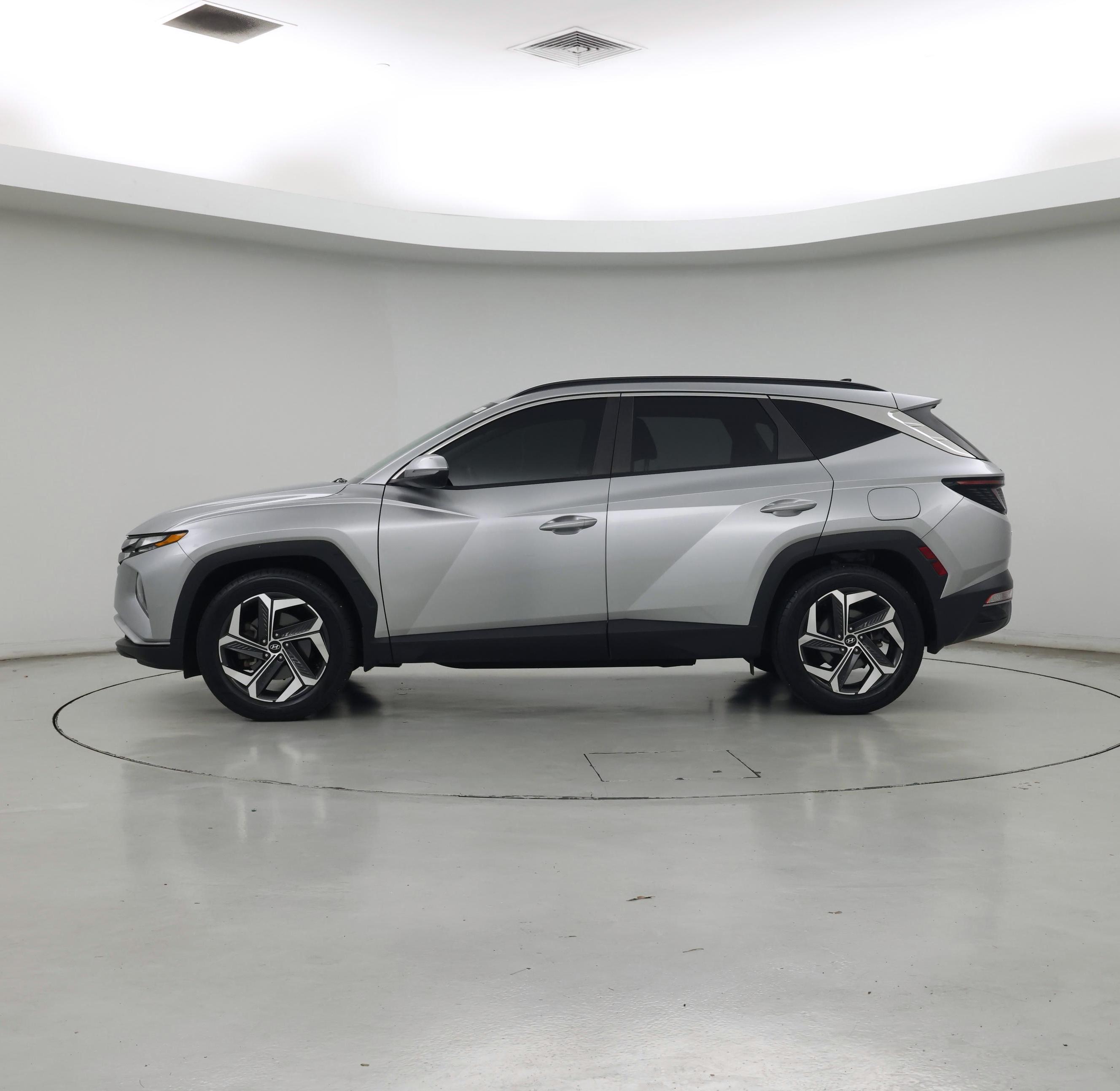 Thumbnail: 2023 Hyundai Tucson - 3
