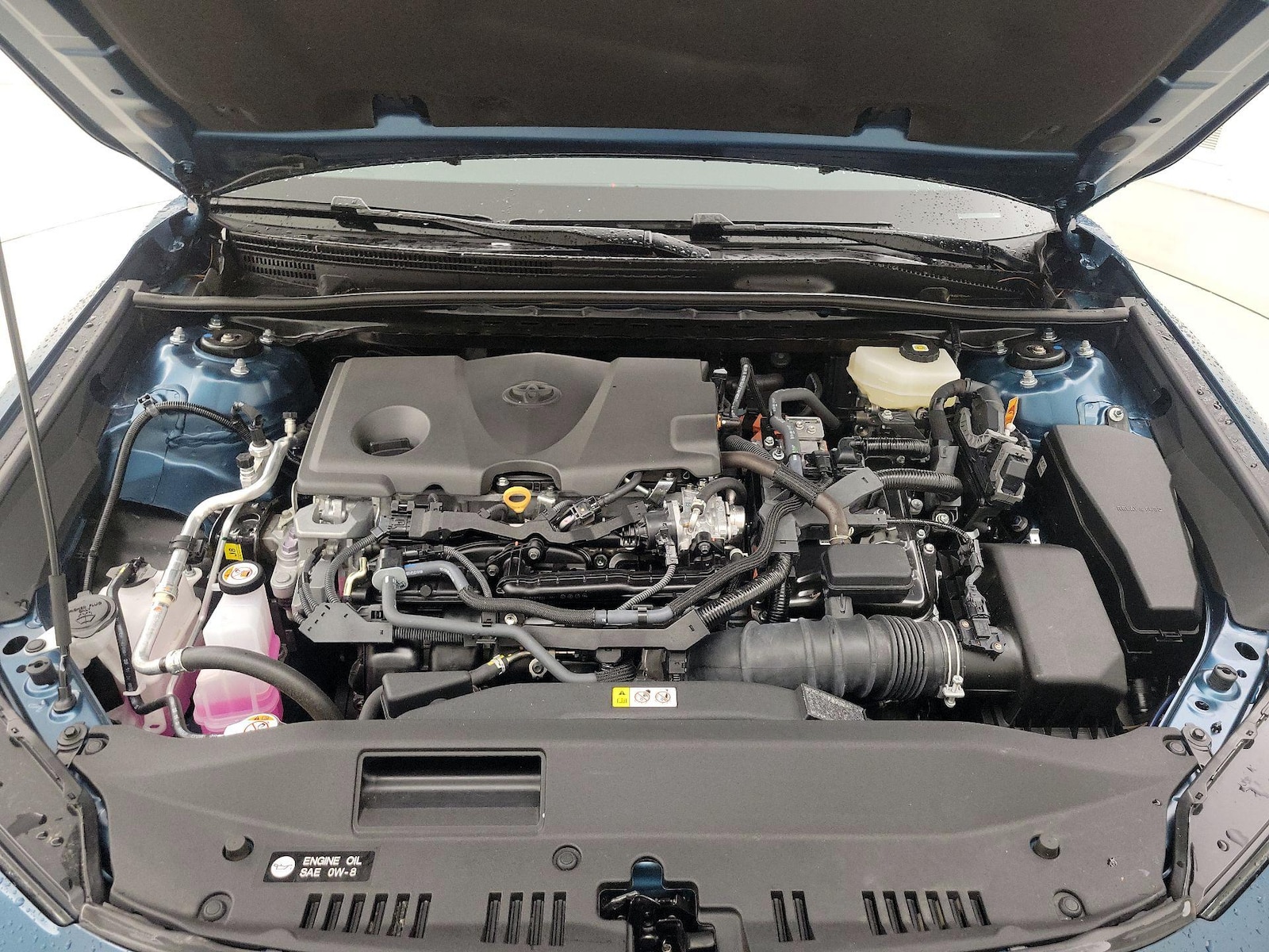 2025 Toyota Camry SE - Photo 23