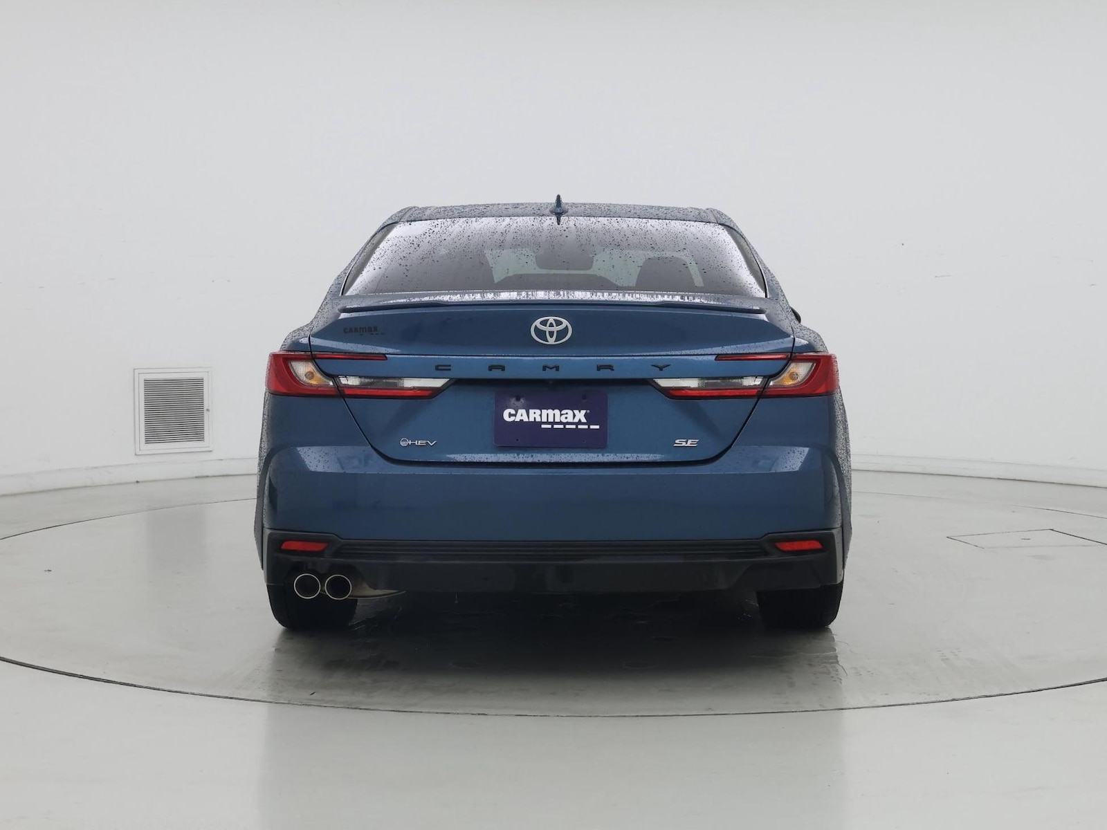 2025 Toyota Camry SE - Photo 7