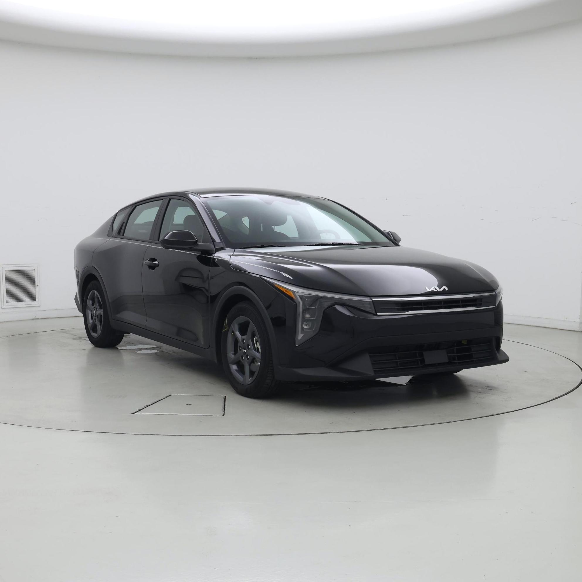 Black 2025 Kia K4 Sedan Front-Wheel Drive Automatic