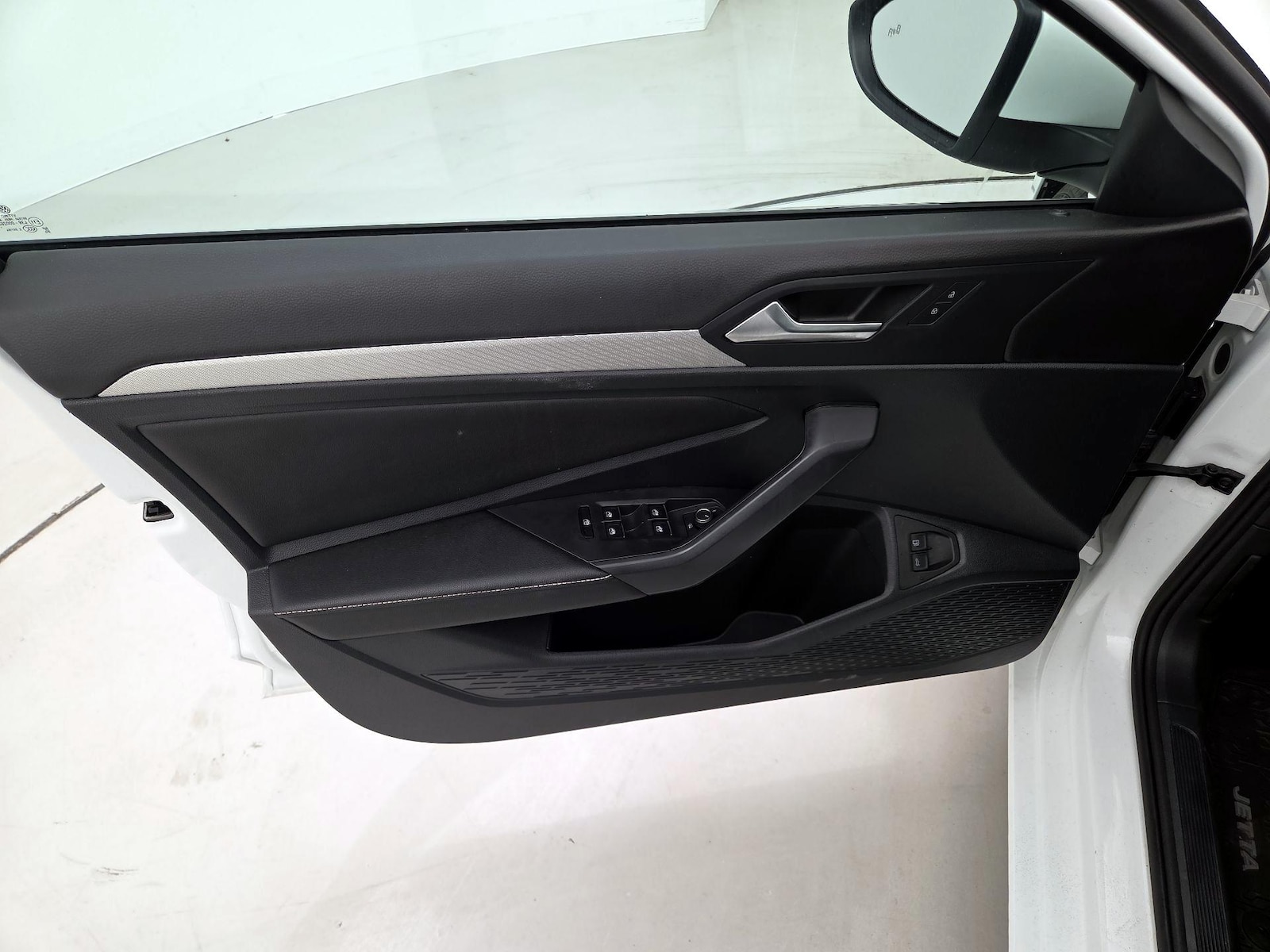 2024 Volkswagen Jetta S - Photo 13