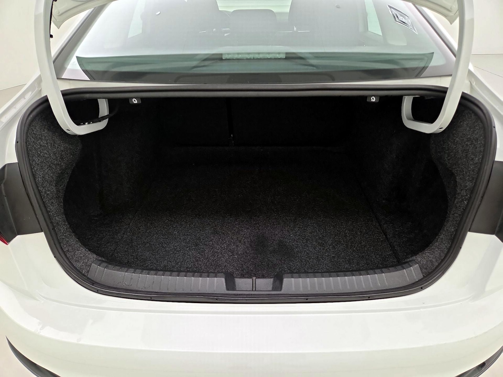2024 Volkswagen Jetta S - Photo 21