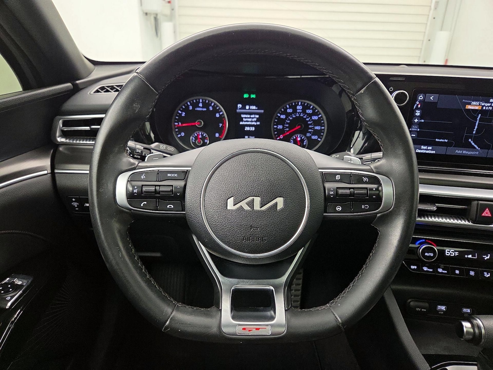 2022 Kia K5 GT - Photo 11