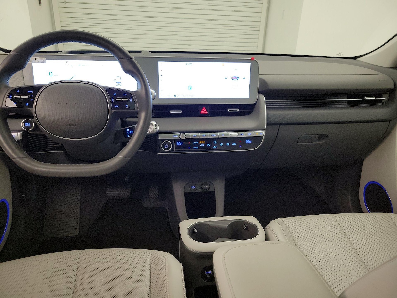 2024 Hyundai IONIQ 5 Limited - Photo 10