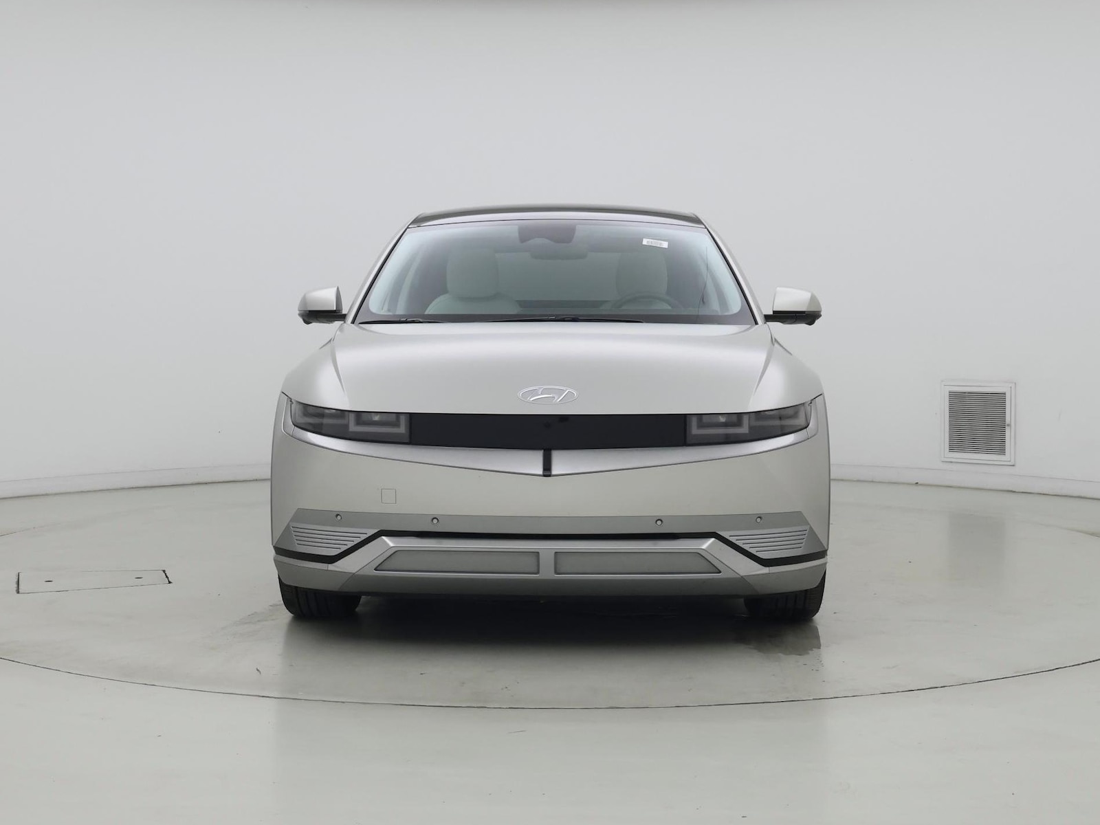 2024 Hyundai IONIQ 5 Limited - Photo 6