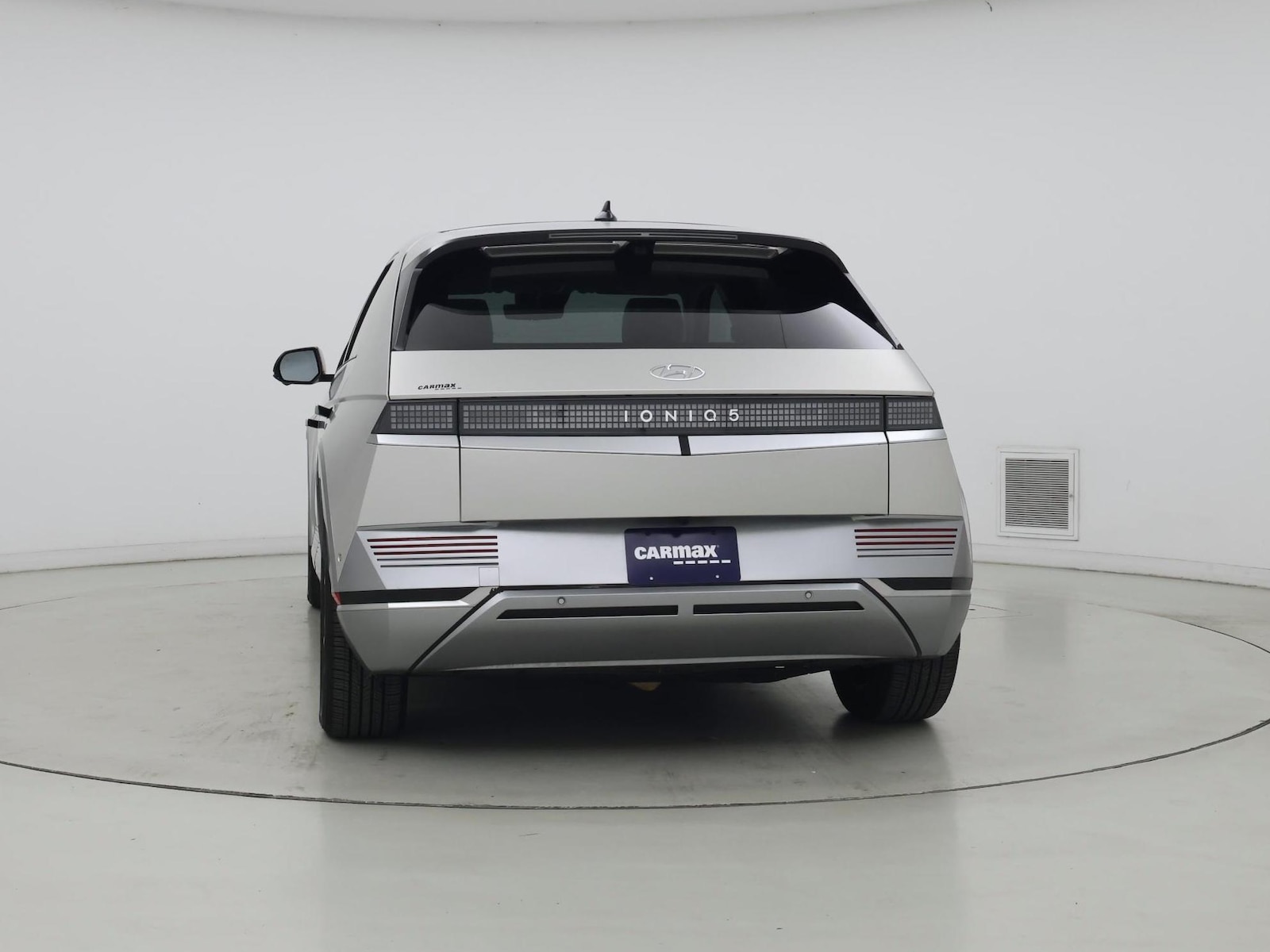 2024 Hyundai IONIQ 5 Limited - Photo 7