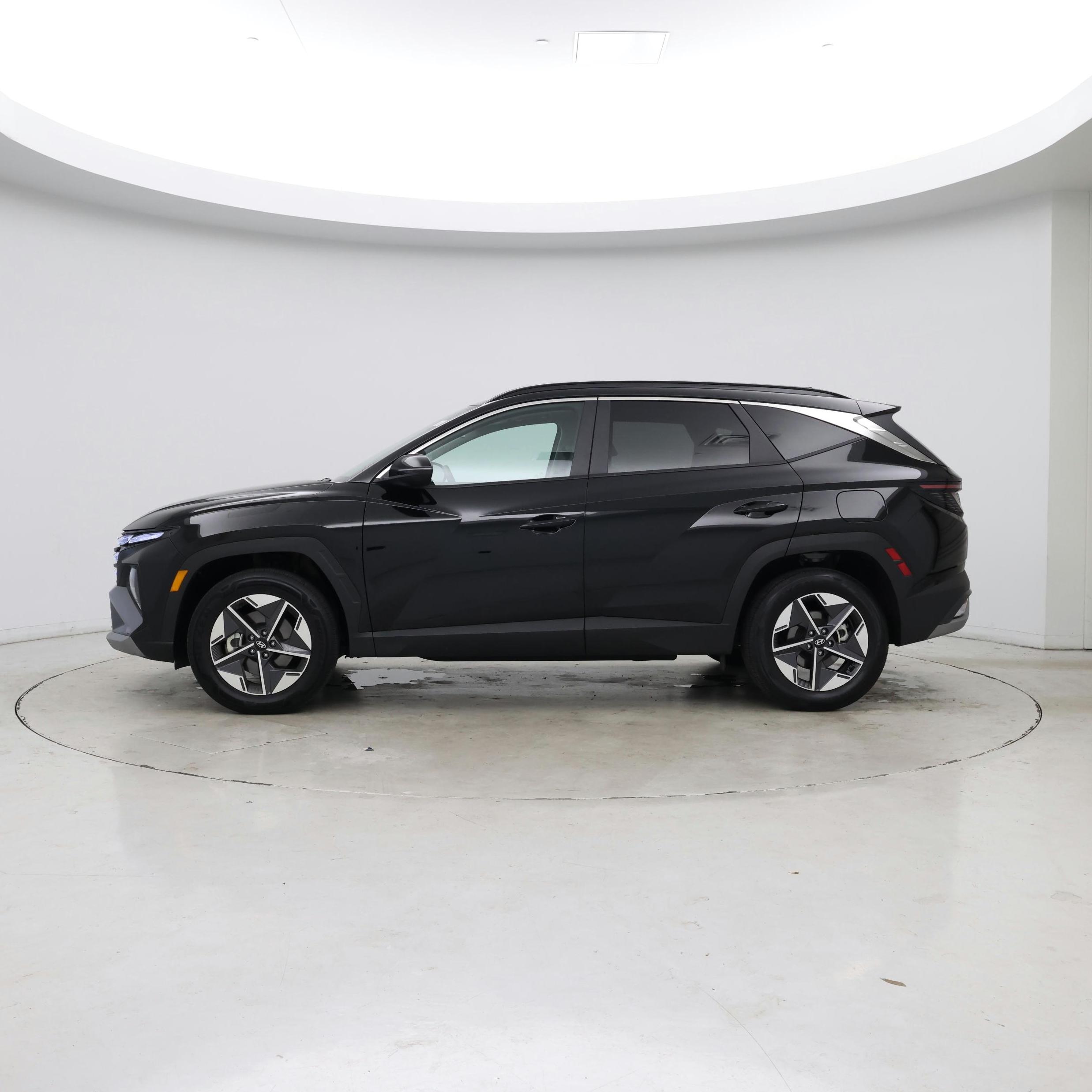 Thumbnail: 2025 Hyundai Tucson - 3