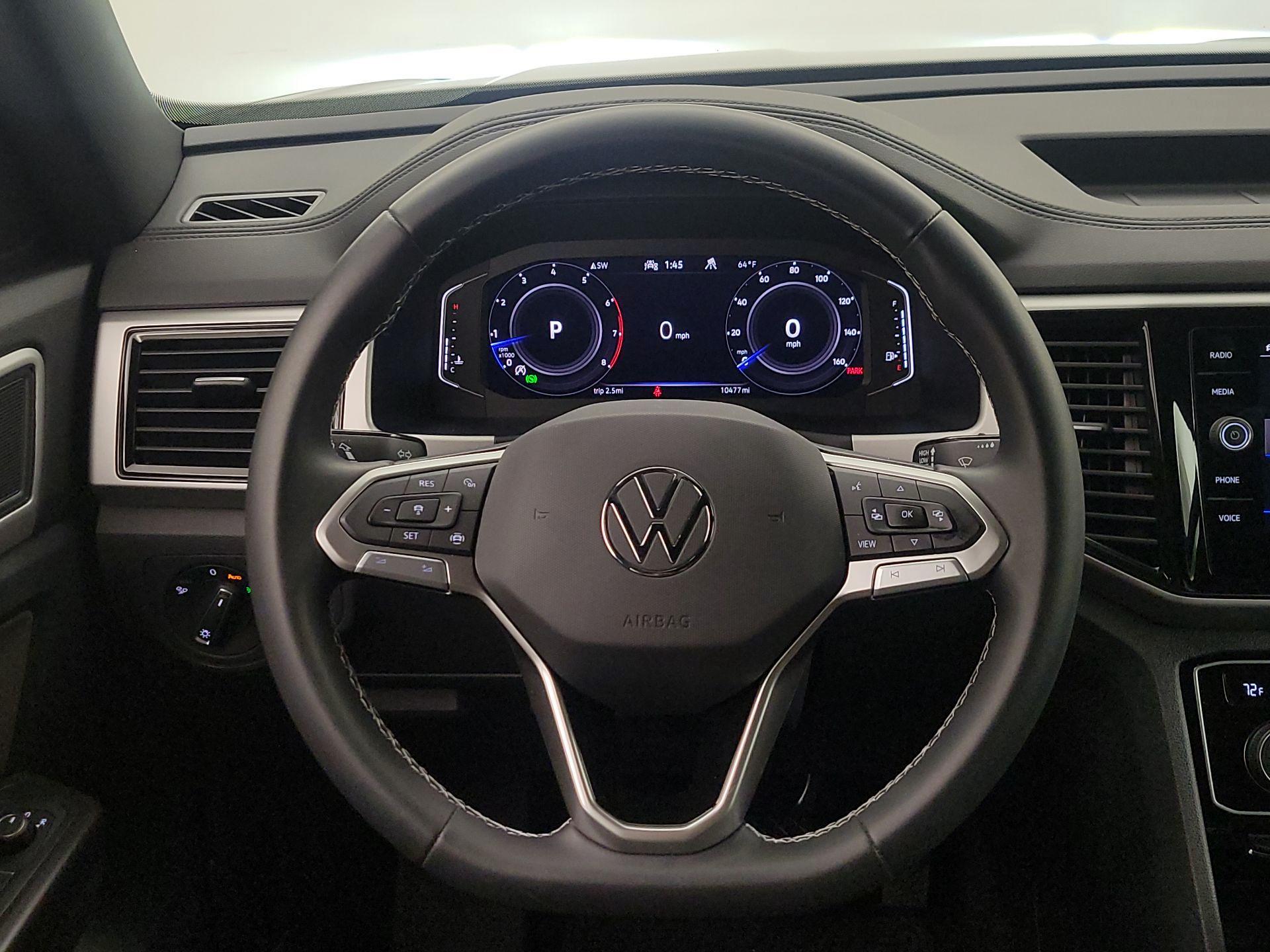 Thumbnail: 2022 Volkswagen Atlas - 10