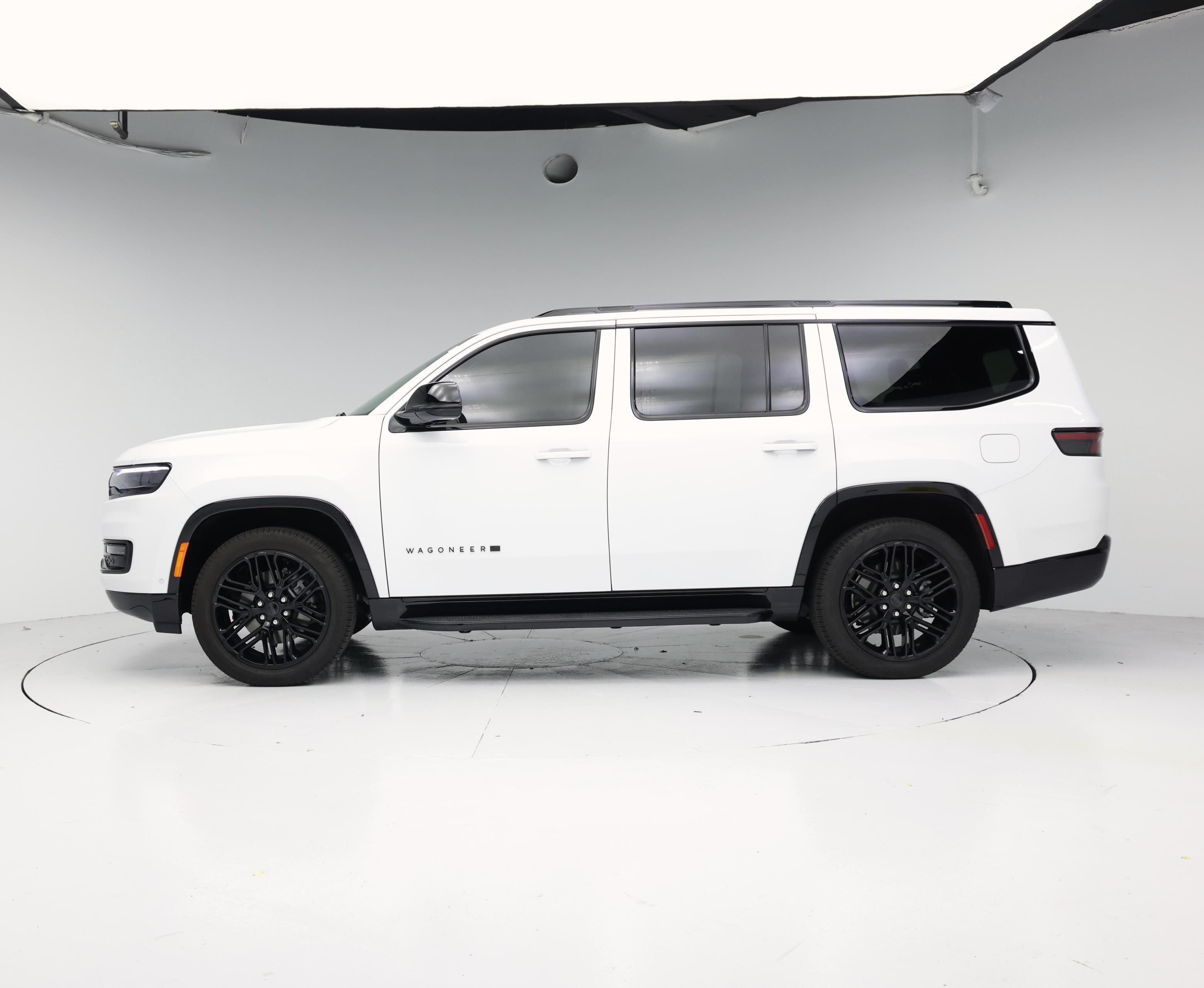Thumbnail: 2025 Jeep Wagoneer - 3