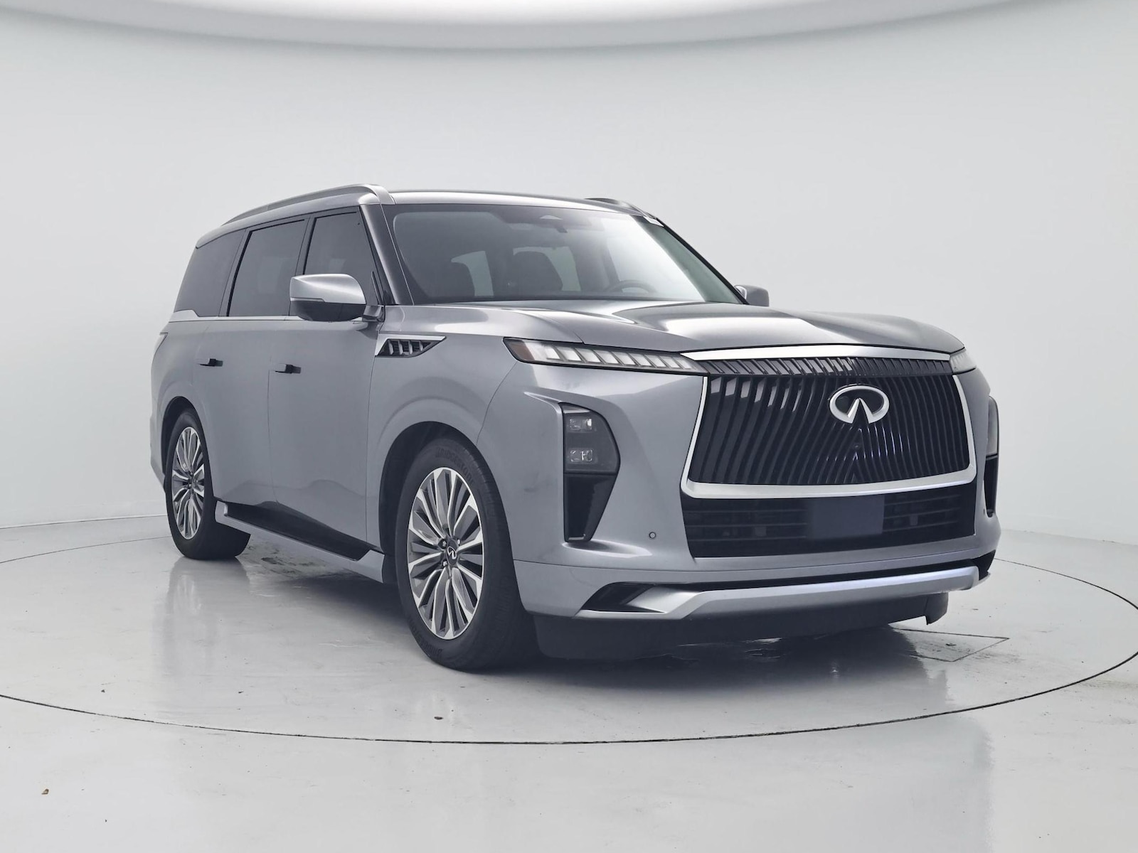 2025 INFINITI QX80 Sensory 4WD - Photo 2