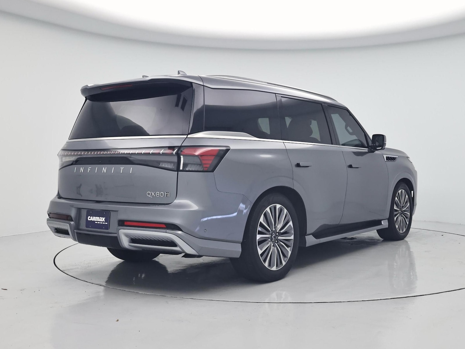 2025 INFINITI QX80 Sensory 4WD - Photo 9