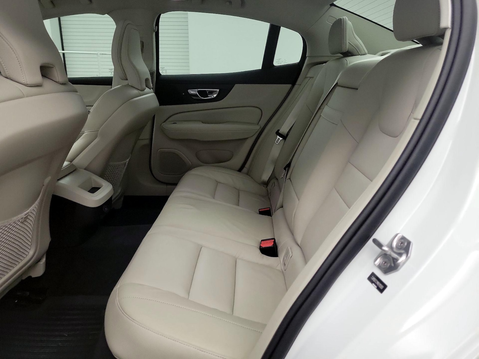2021 Volvo S60 Momentum - Photo 20