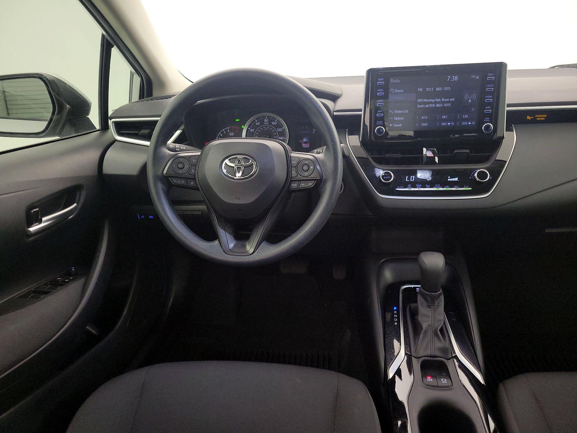 Thumbnail: 2021 Toyota Corolla - 10