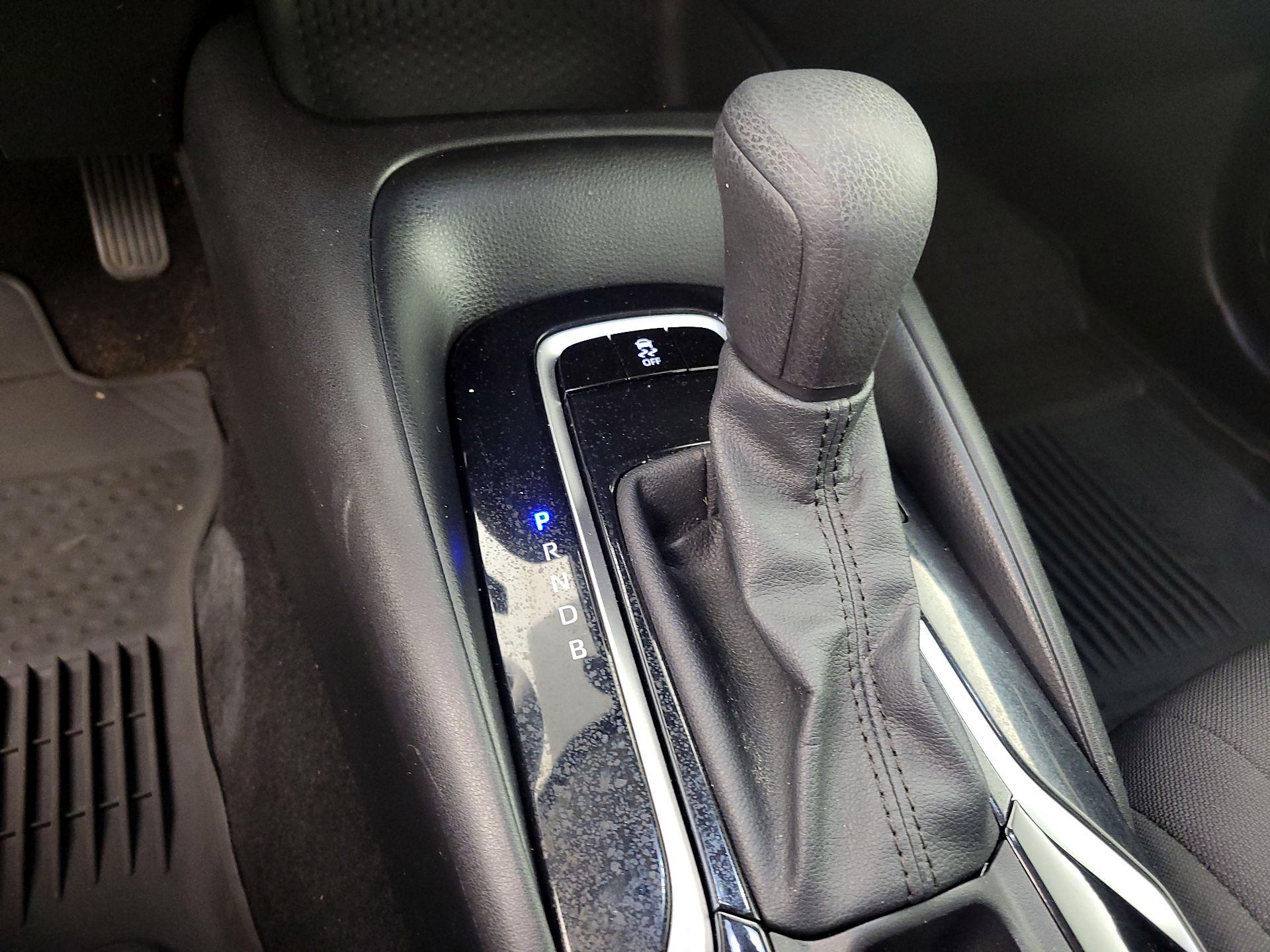 Thumbnail: 2021 Toyota Corolla - 17