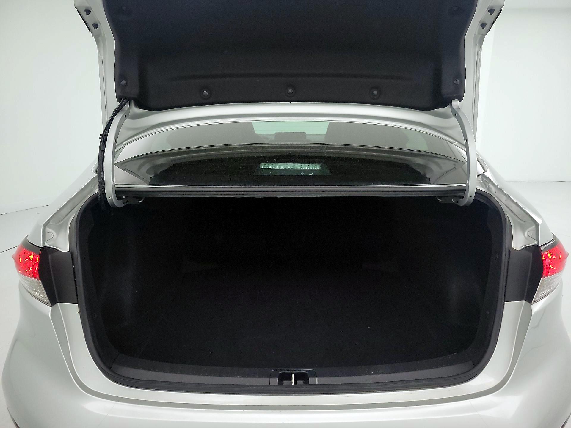 Thumbnail: 2021 Toyota Corolla - 20