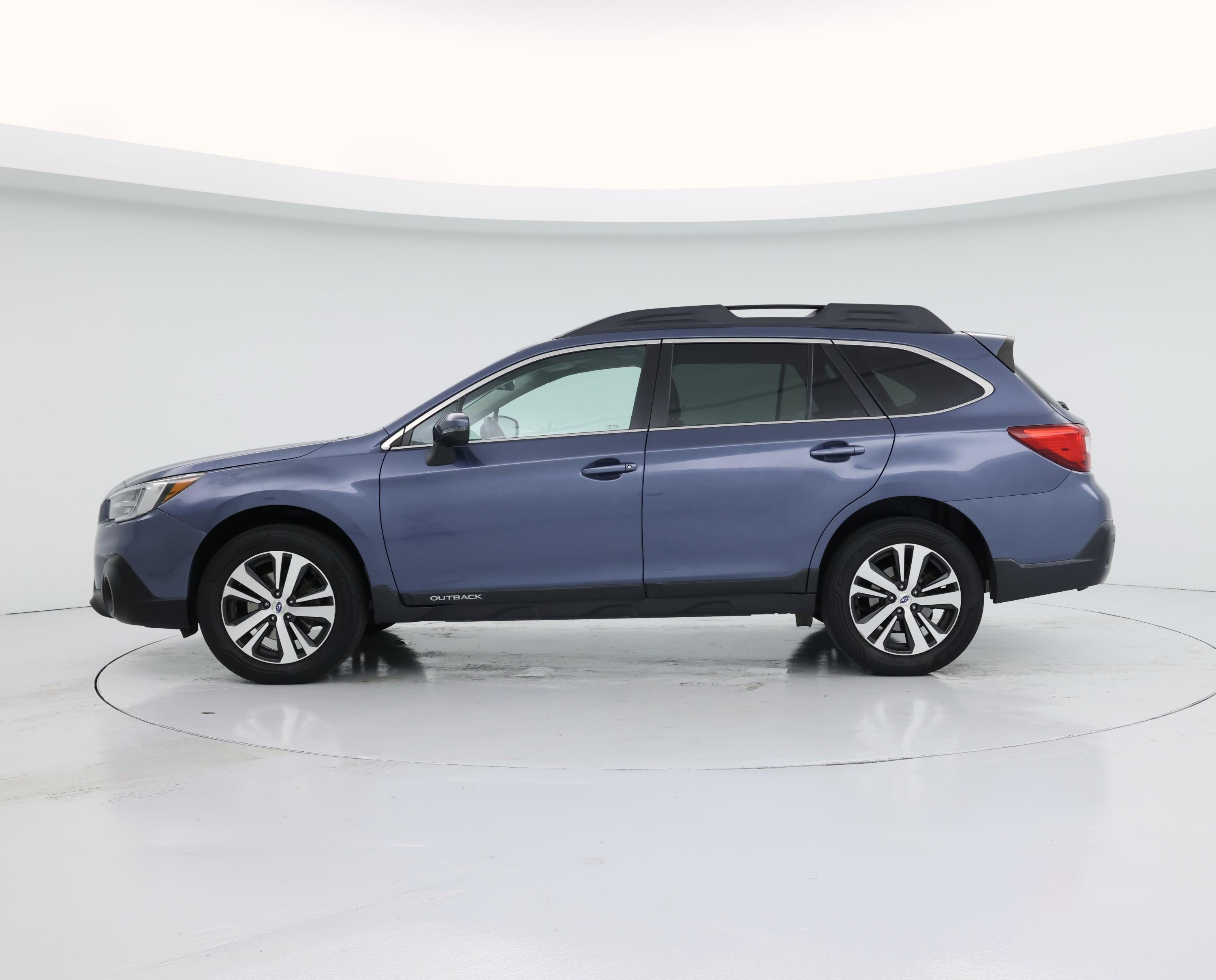 Thumbnail: 2018 Subaru Outback - 3