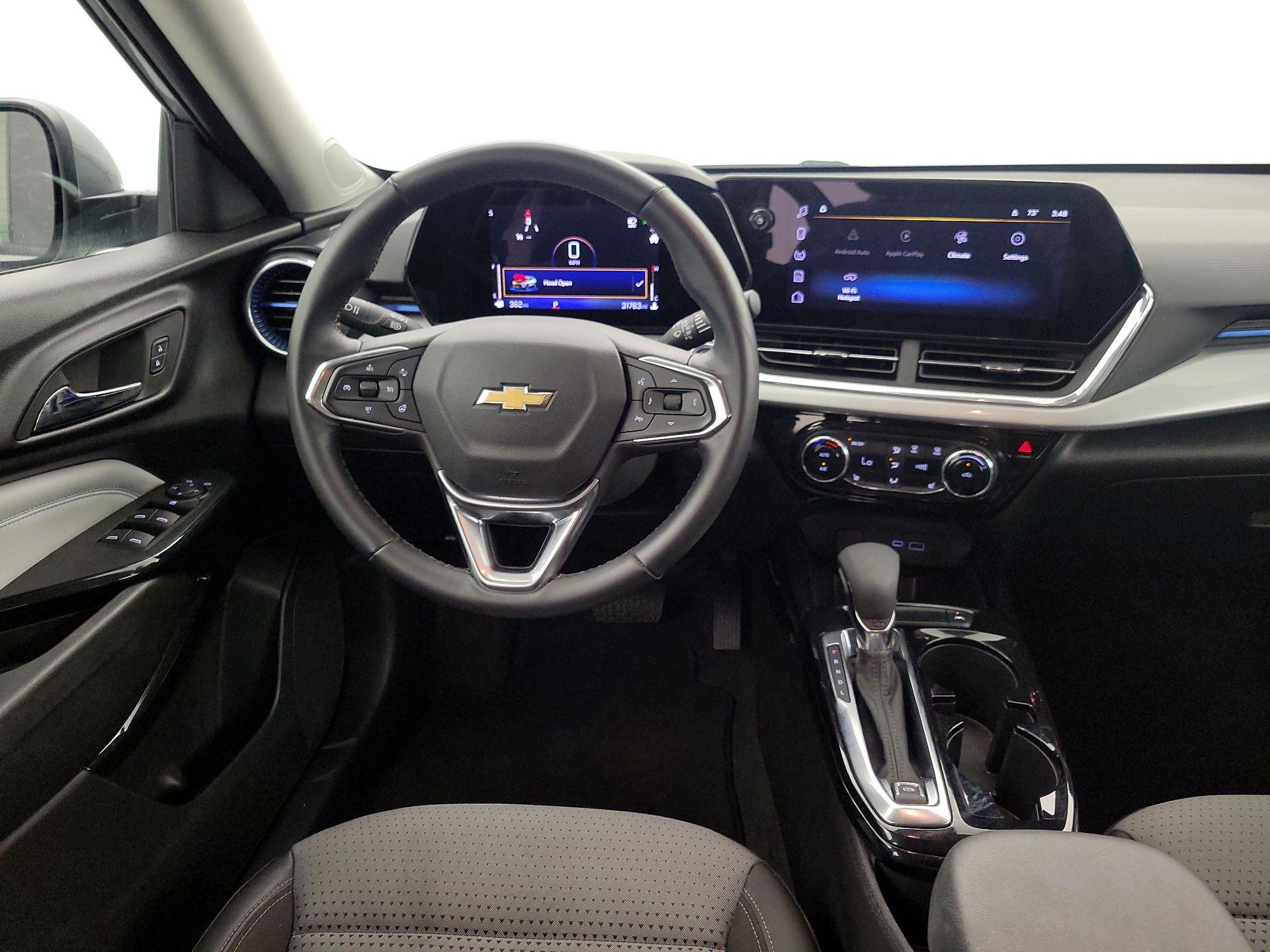 Thumbnail: 2024 Chevrolet Trax - 10