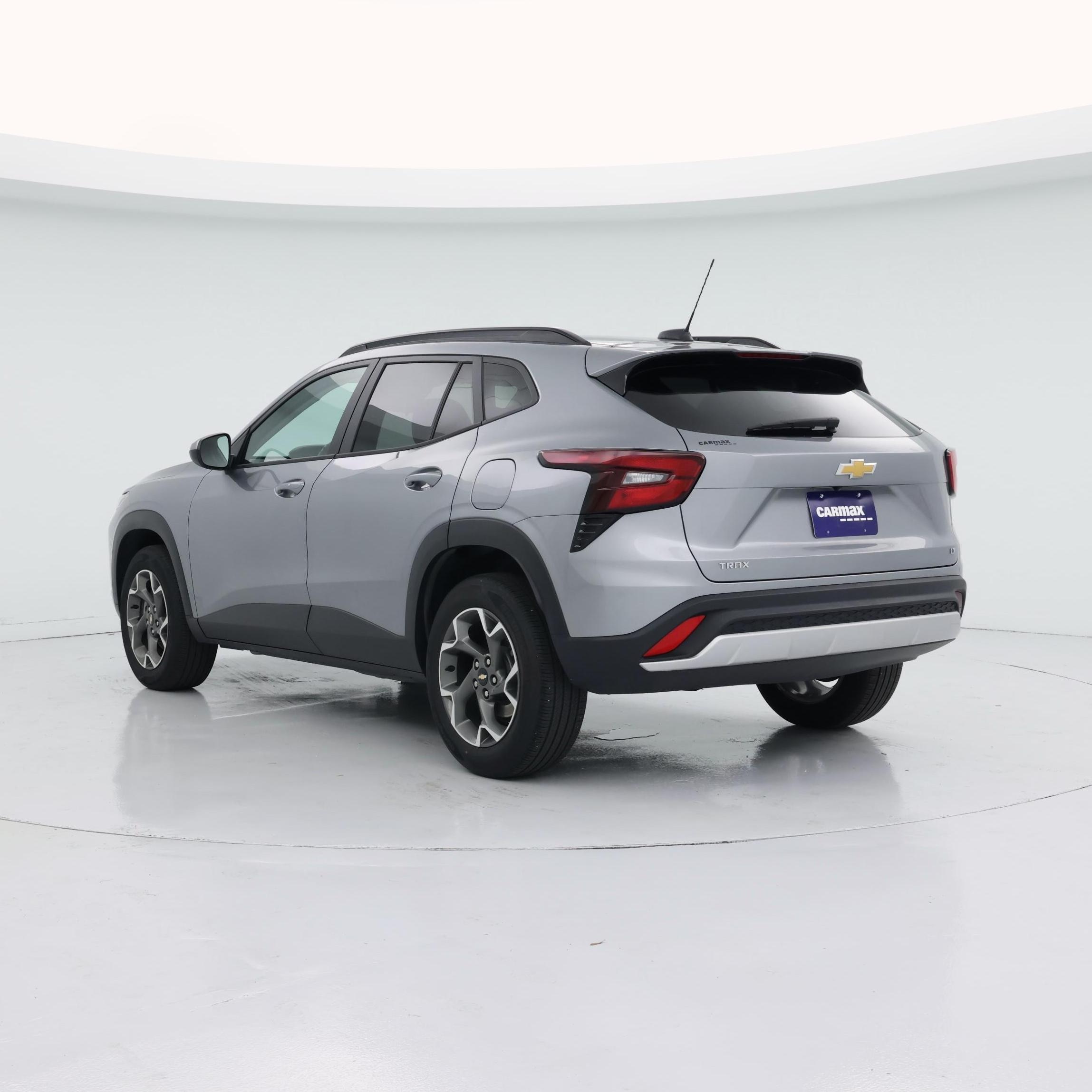 Thumbnail: 2024 Chevrolet Trax - 2
