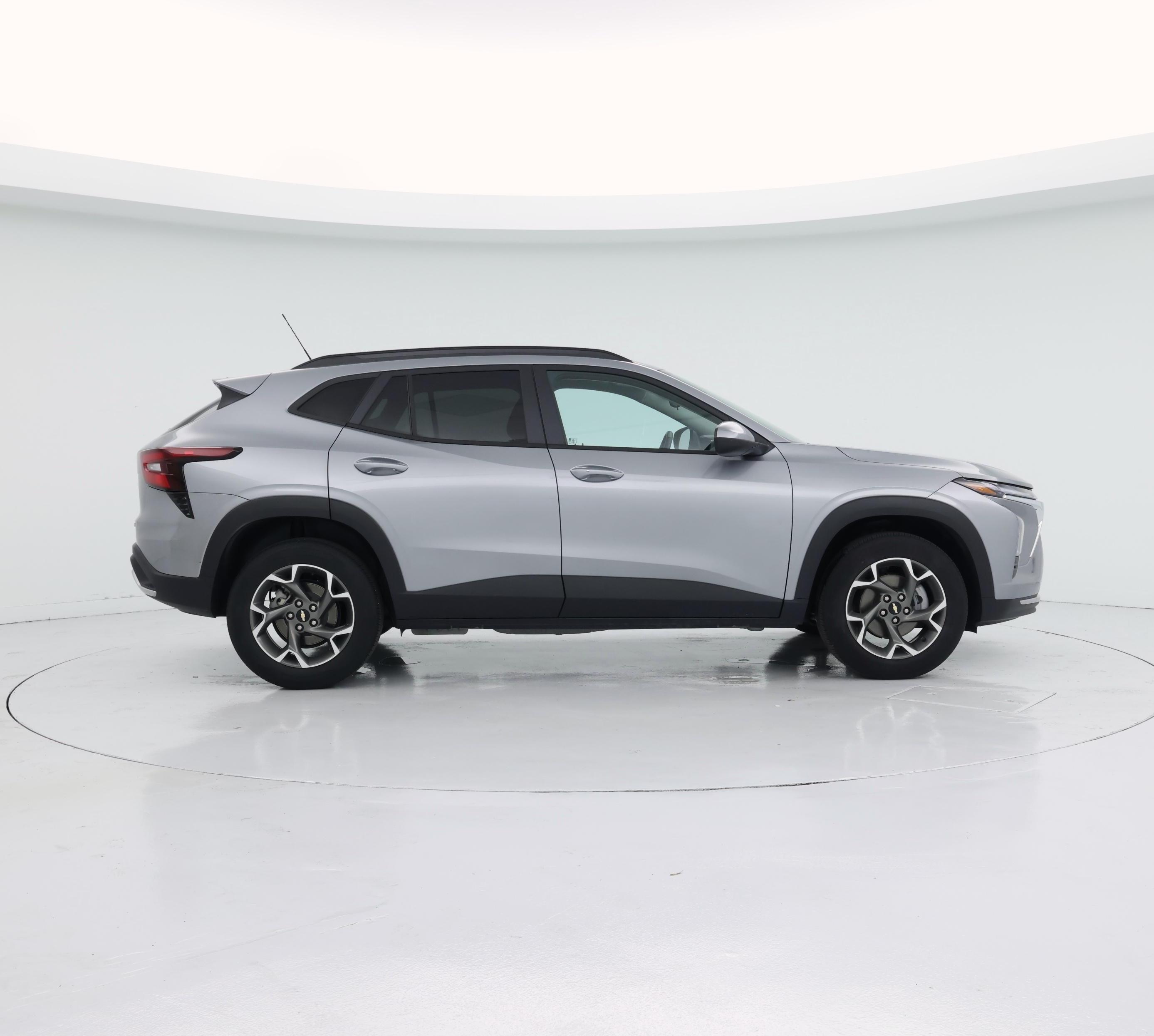 Thumbnail: 2024 Chevrolet Trax - 7