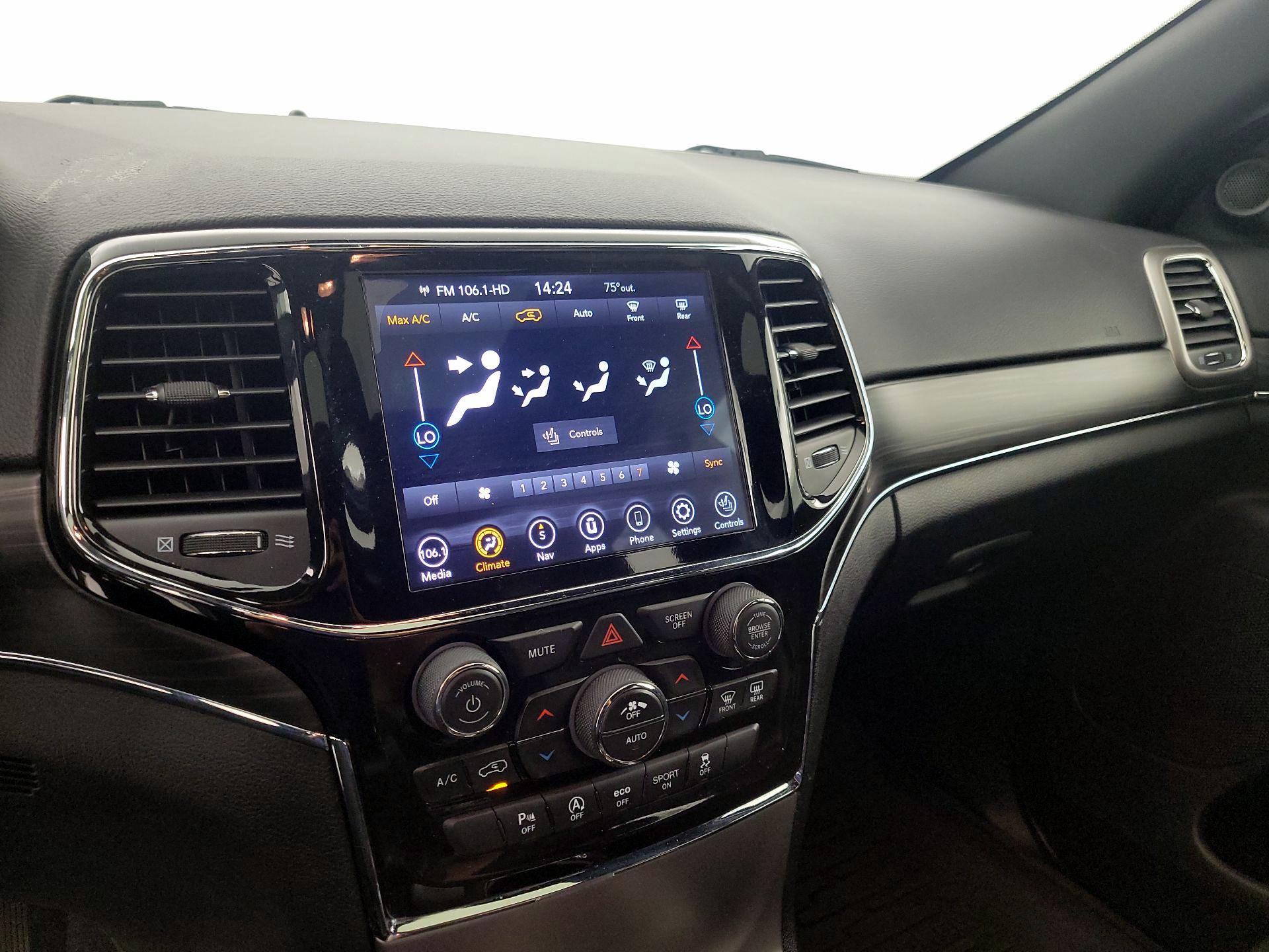 Thumbnail: 2021 Jeep Grand Cherokee - 17