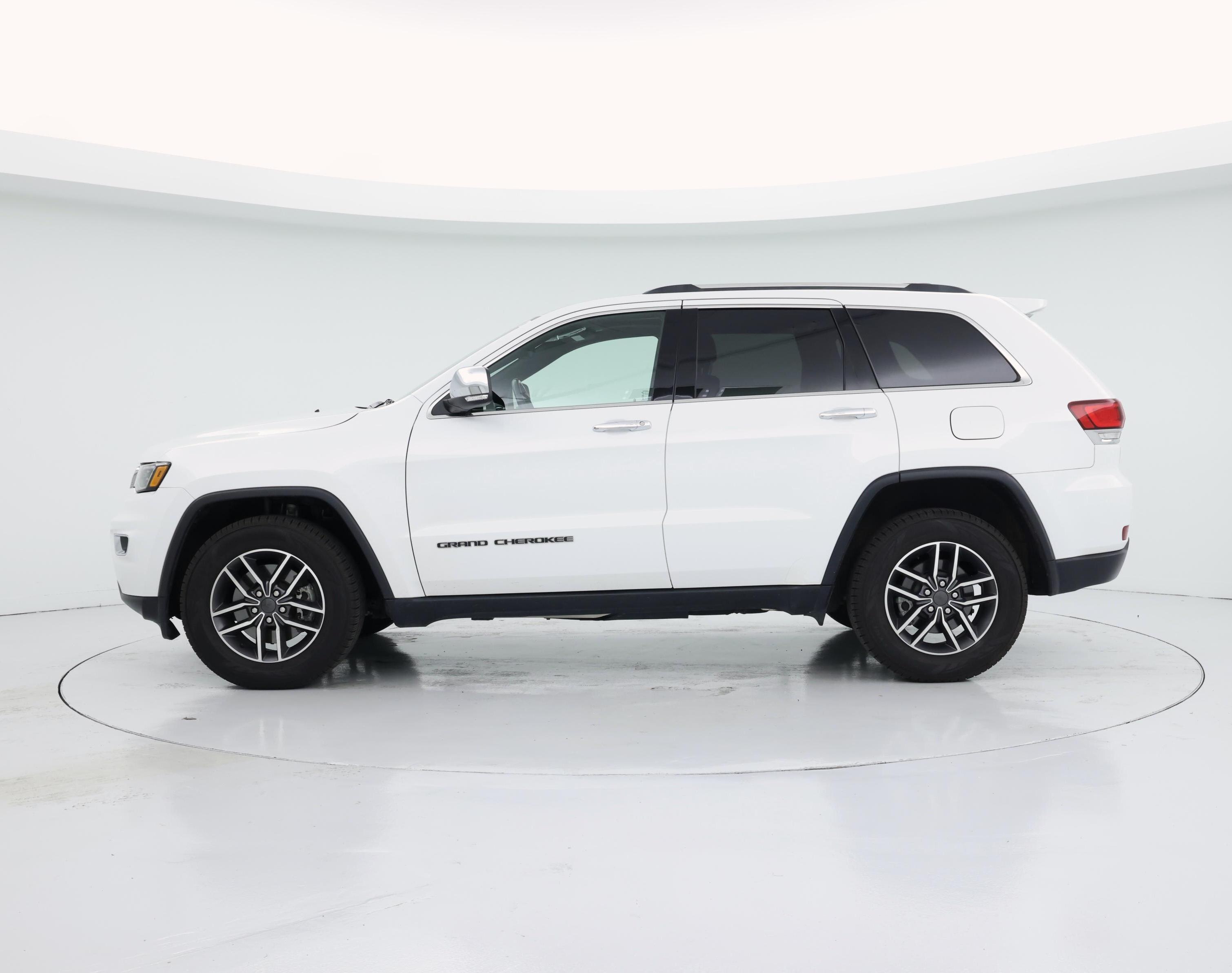 Thumbnail: 2021 Jeep Grand Cherokee - 3