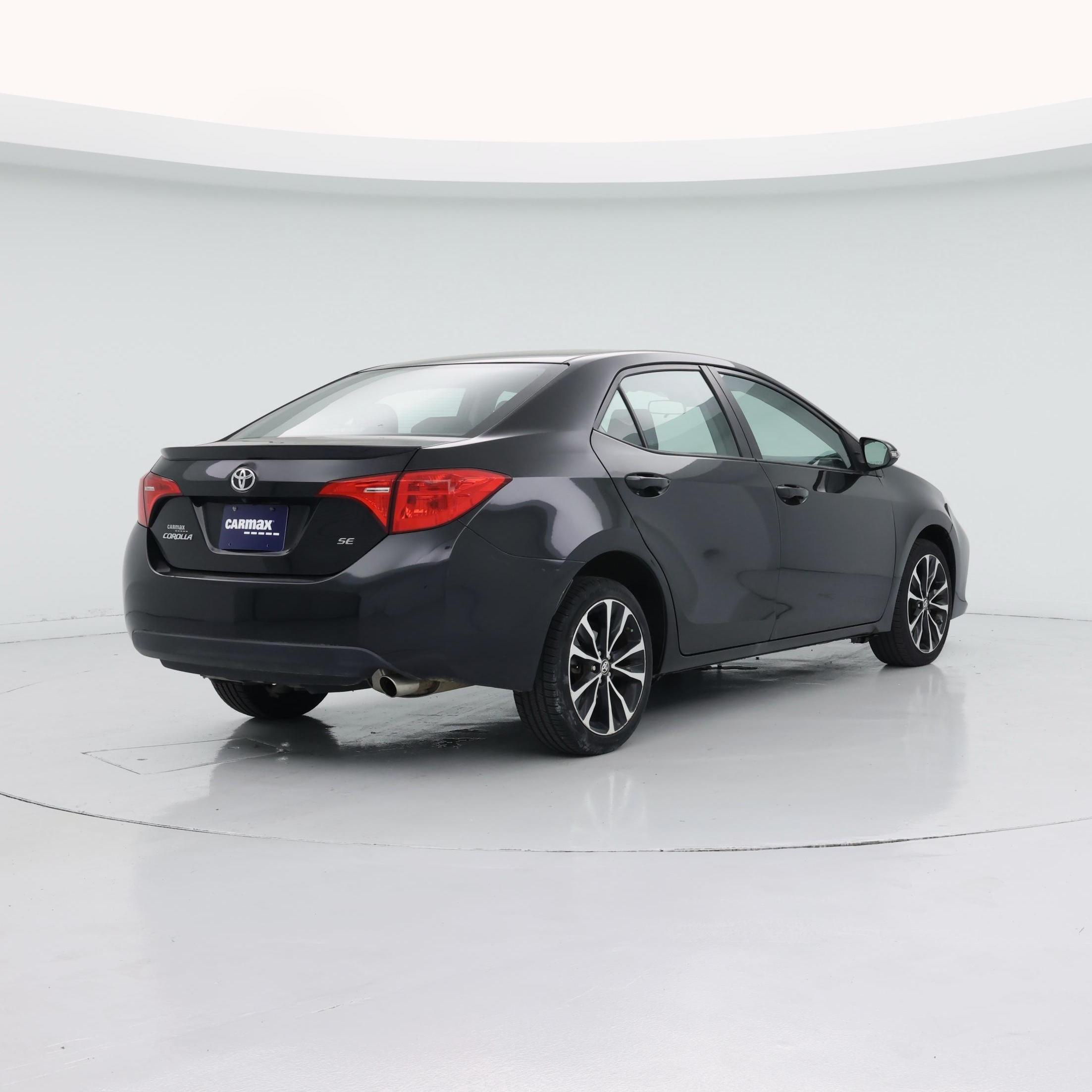 Thumbnail: 2017 Toyota Corolla - 8