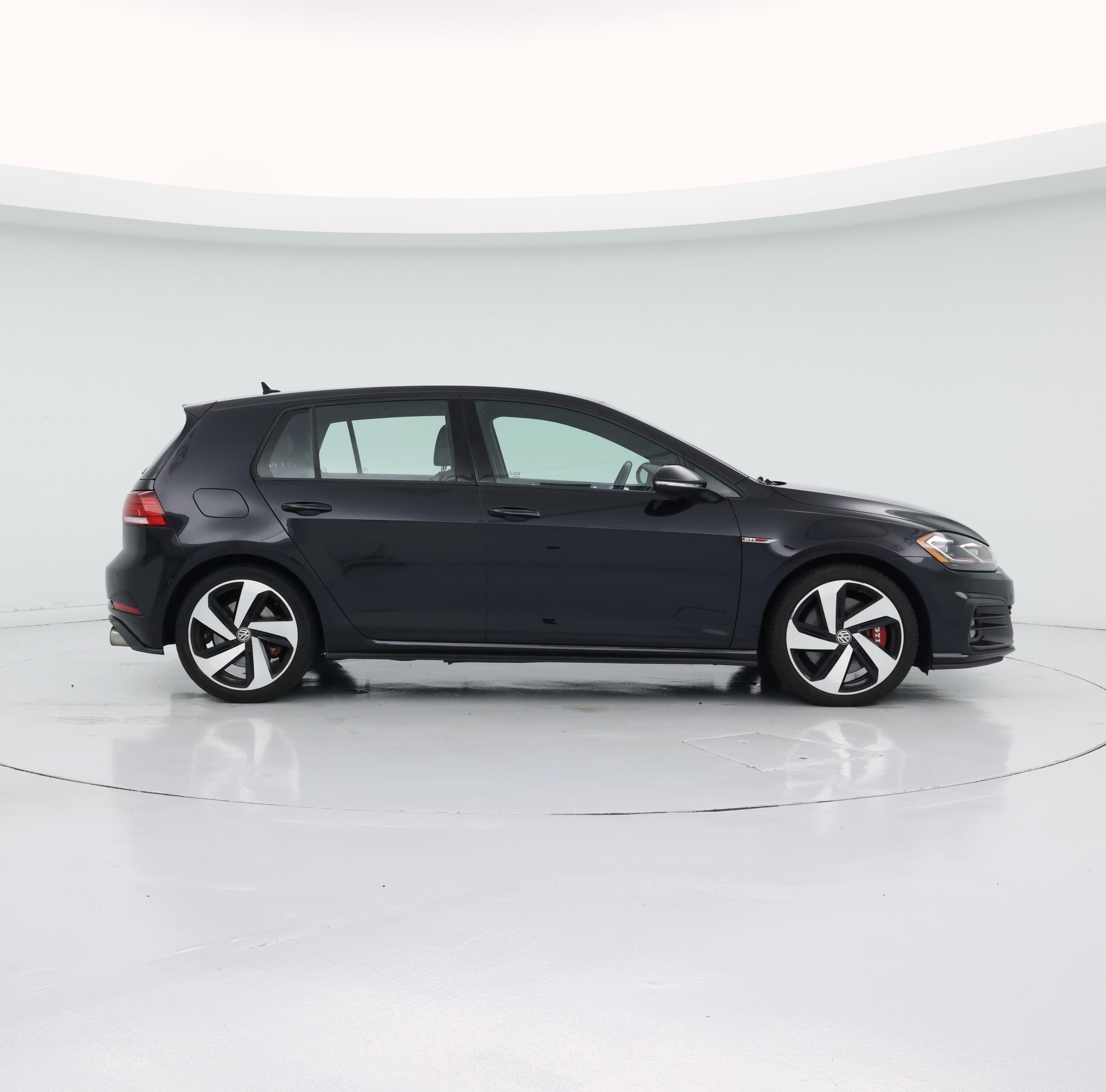Thumbnail: 2018 Volkswagen Golf - 7