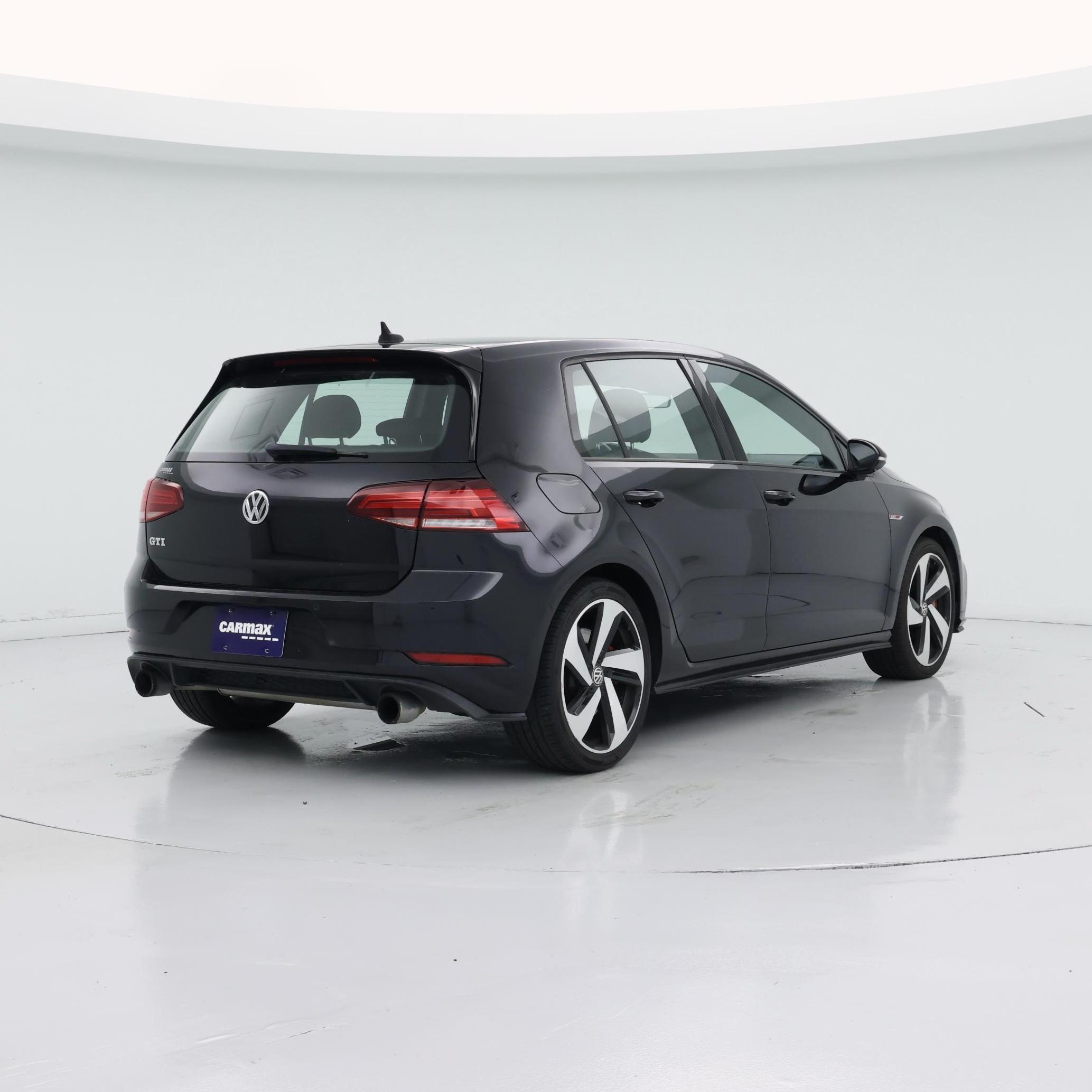 Thumbnail: 2018 Volkswagen Golf - 8