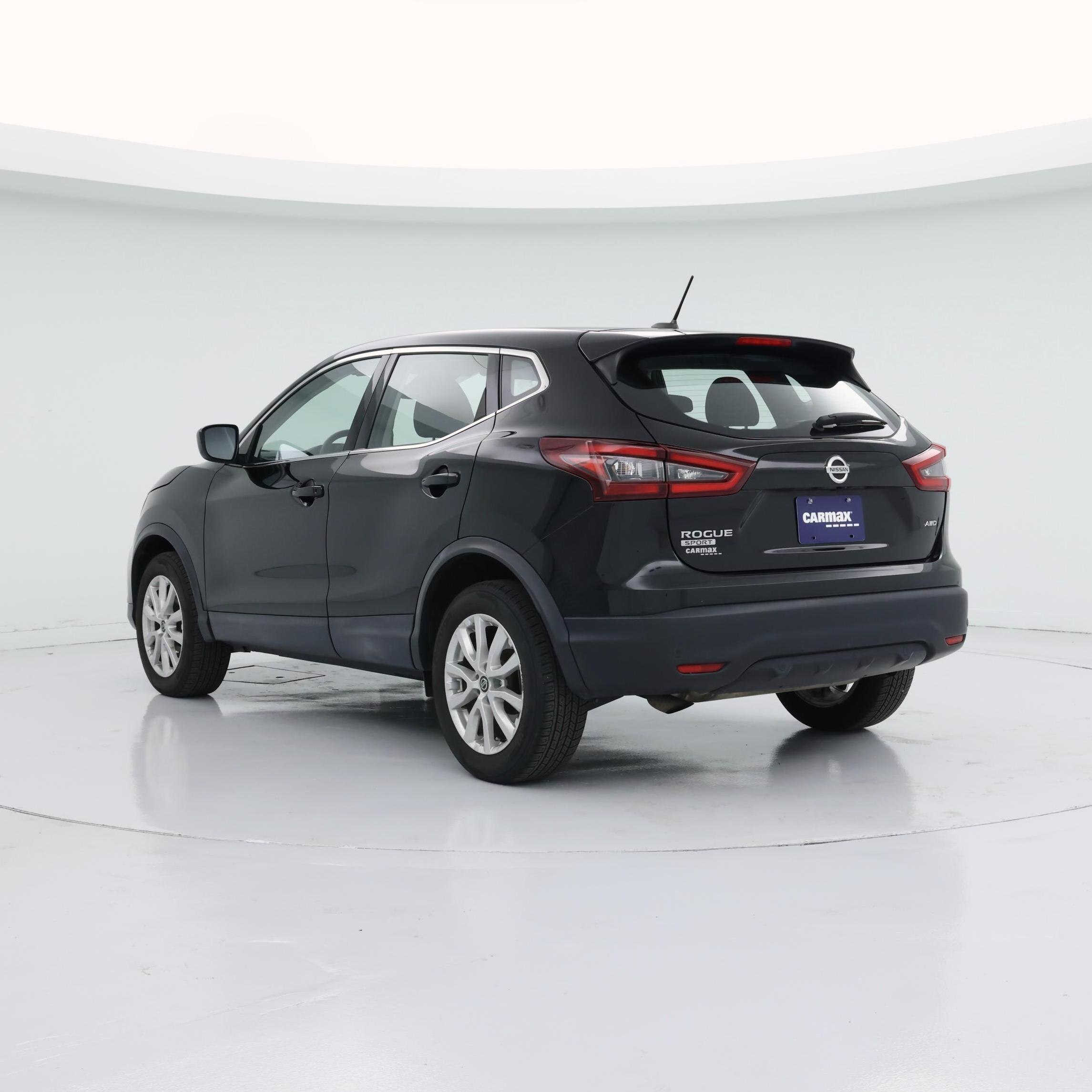 Thumbnail: 2020 Nissan Rogue Sport - 2
